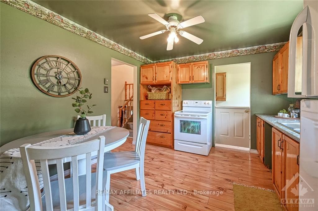 14 SUNSET Drive photo 10