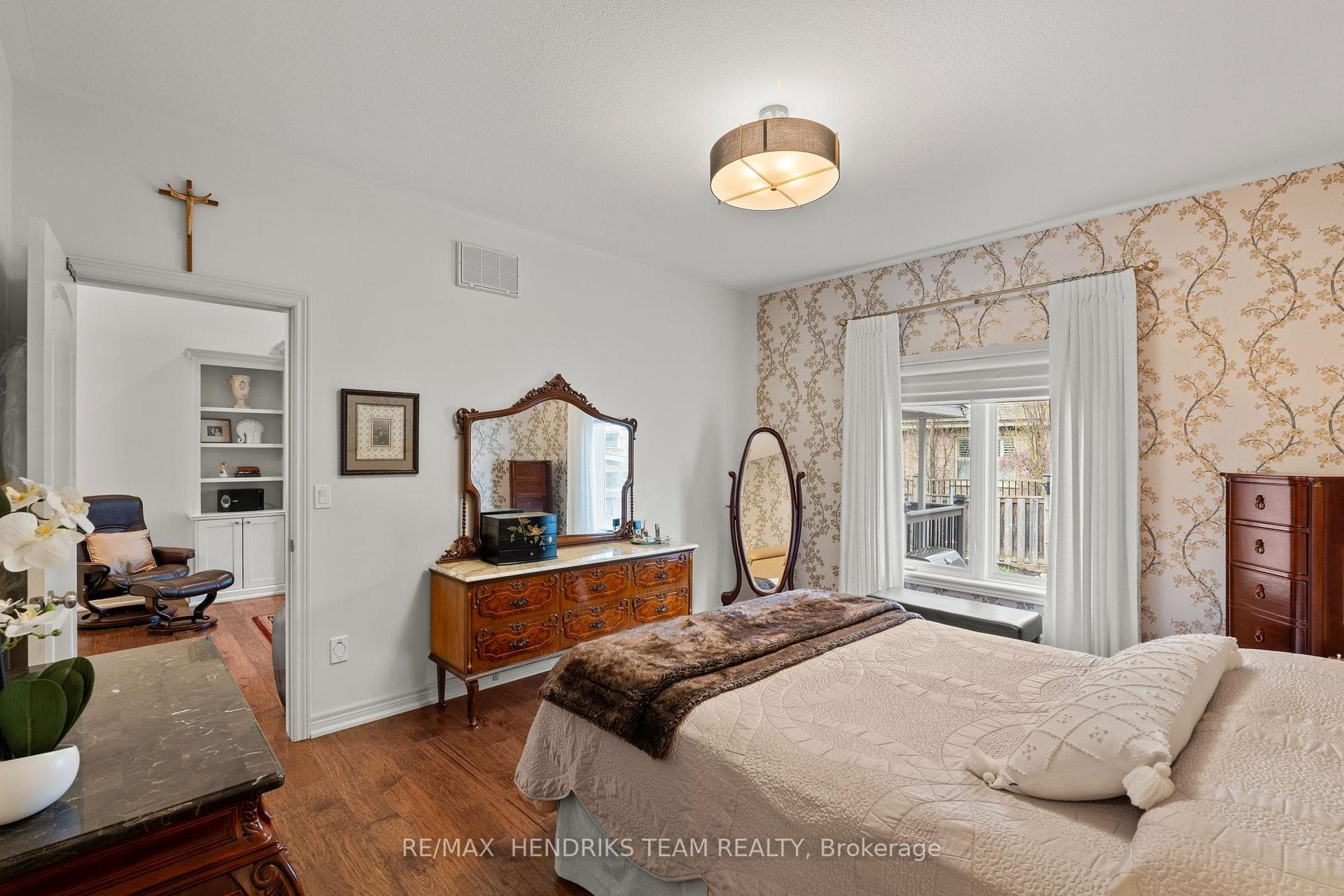 54 Videl Crescent photo 18