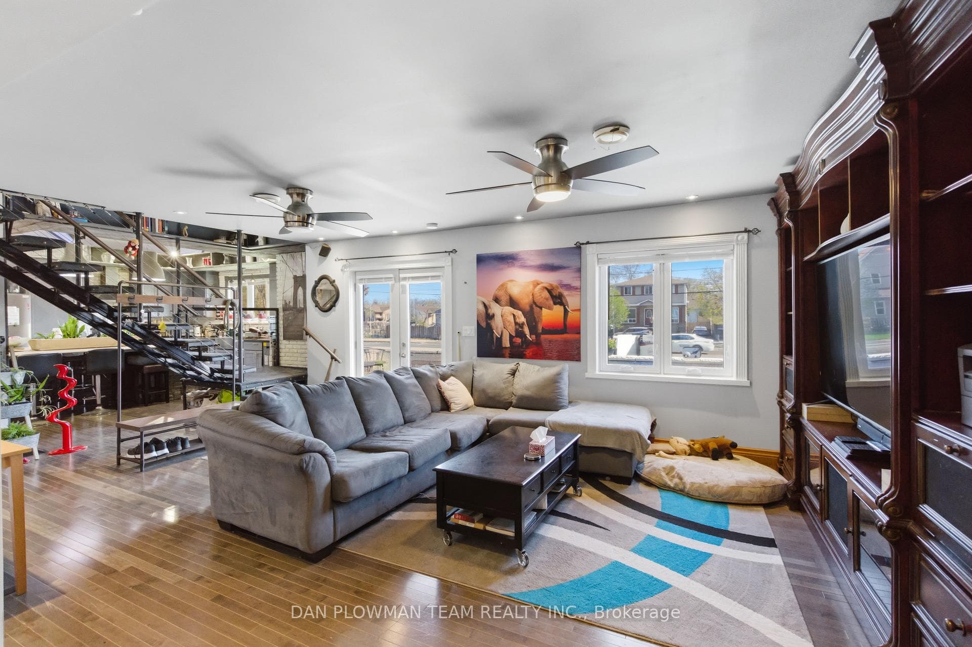 678 King Street photo 5