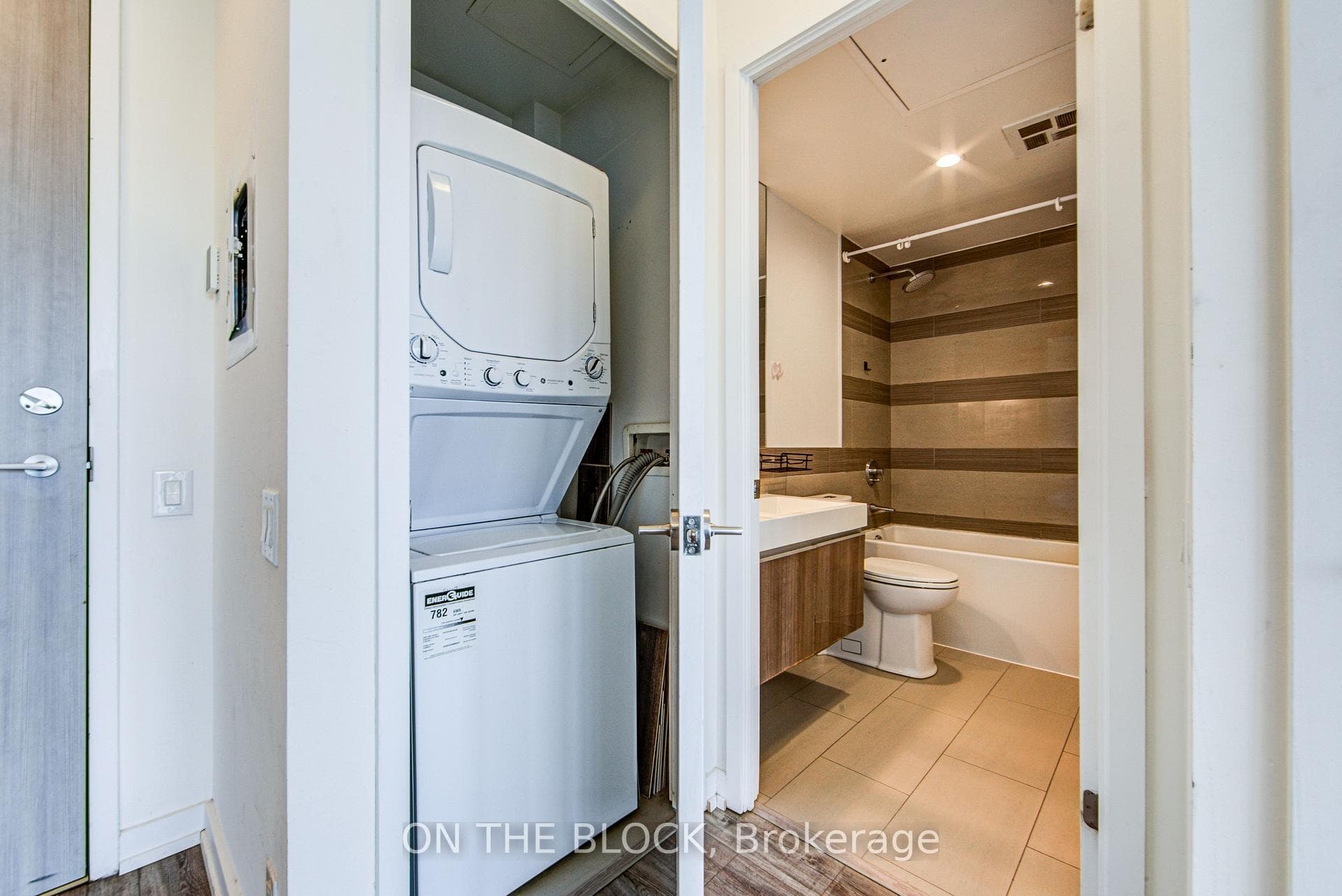 390 Cherry Street Unit 1503 photo 18