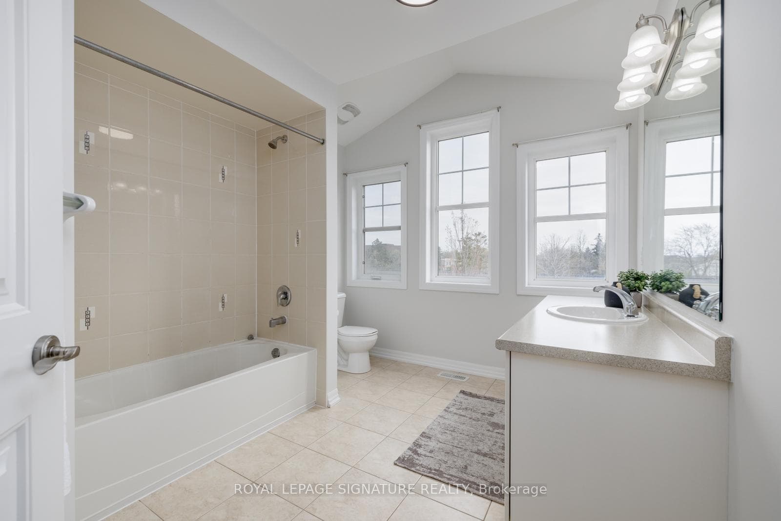 206 Duncan Lane photo 21