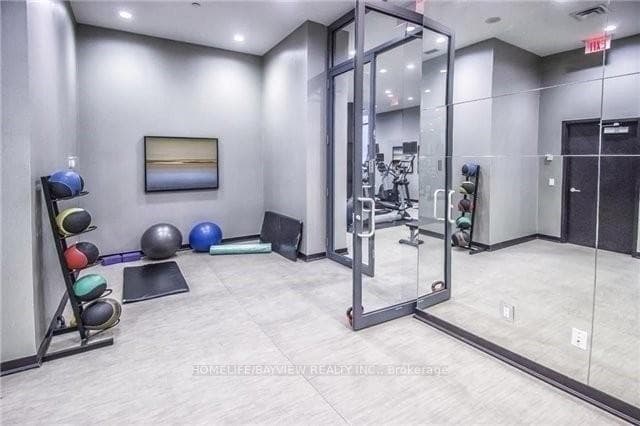 770 Bay Street Unit 2701 photo 14