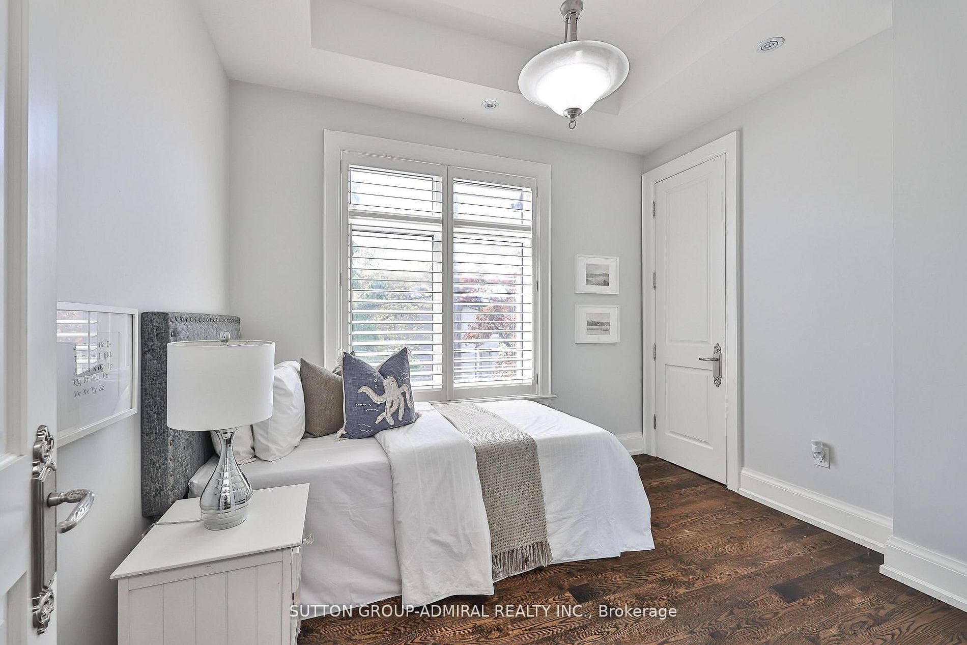 137 Florence Avenue photo 35