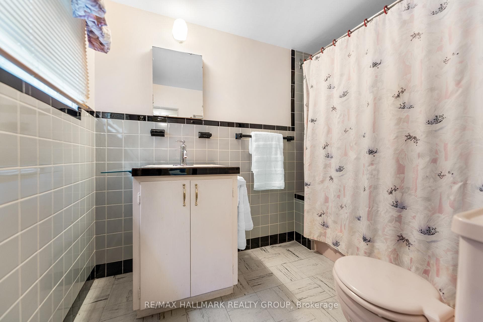 116 Sherwood Drive photo 16
