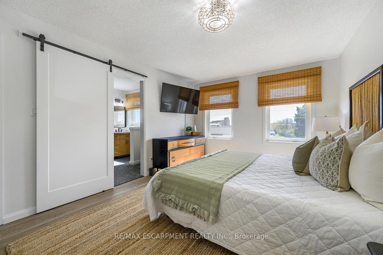100 Manley Lane photo 21