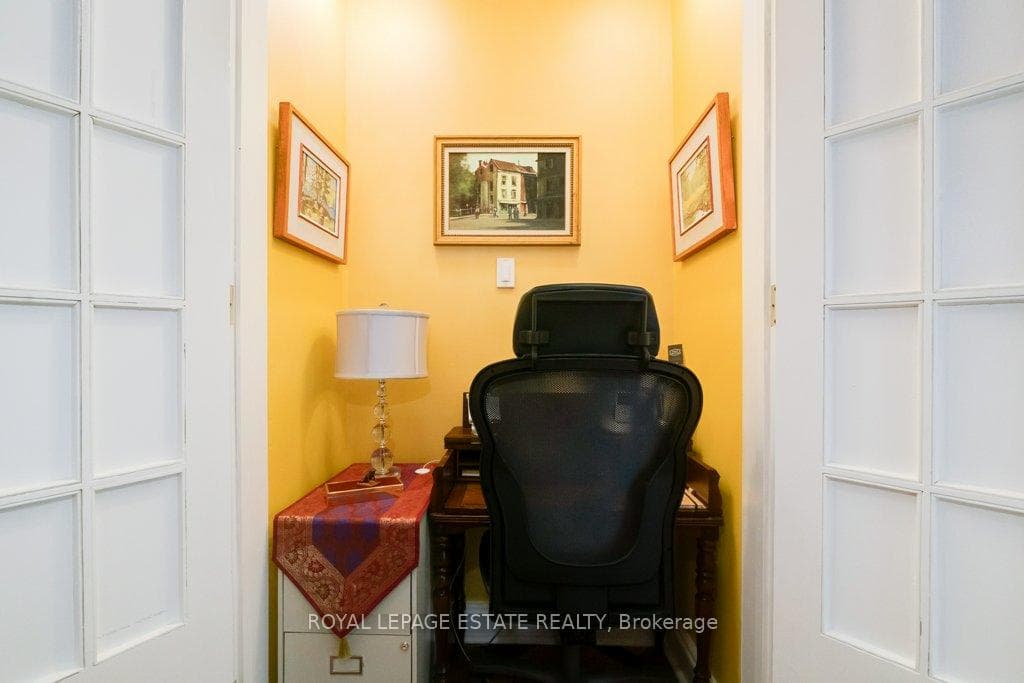 314 Scarborough Road photo 18