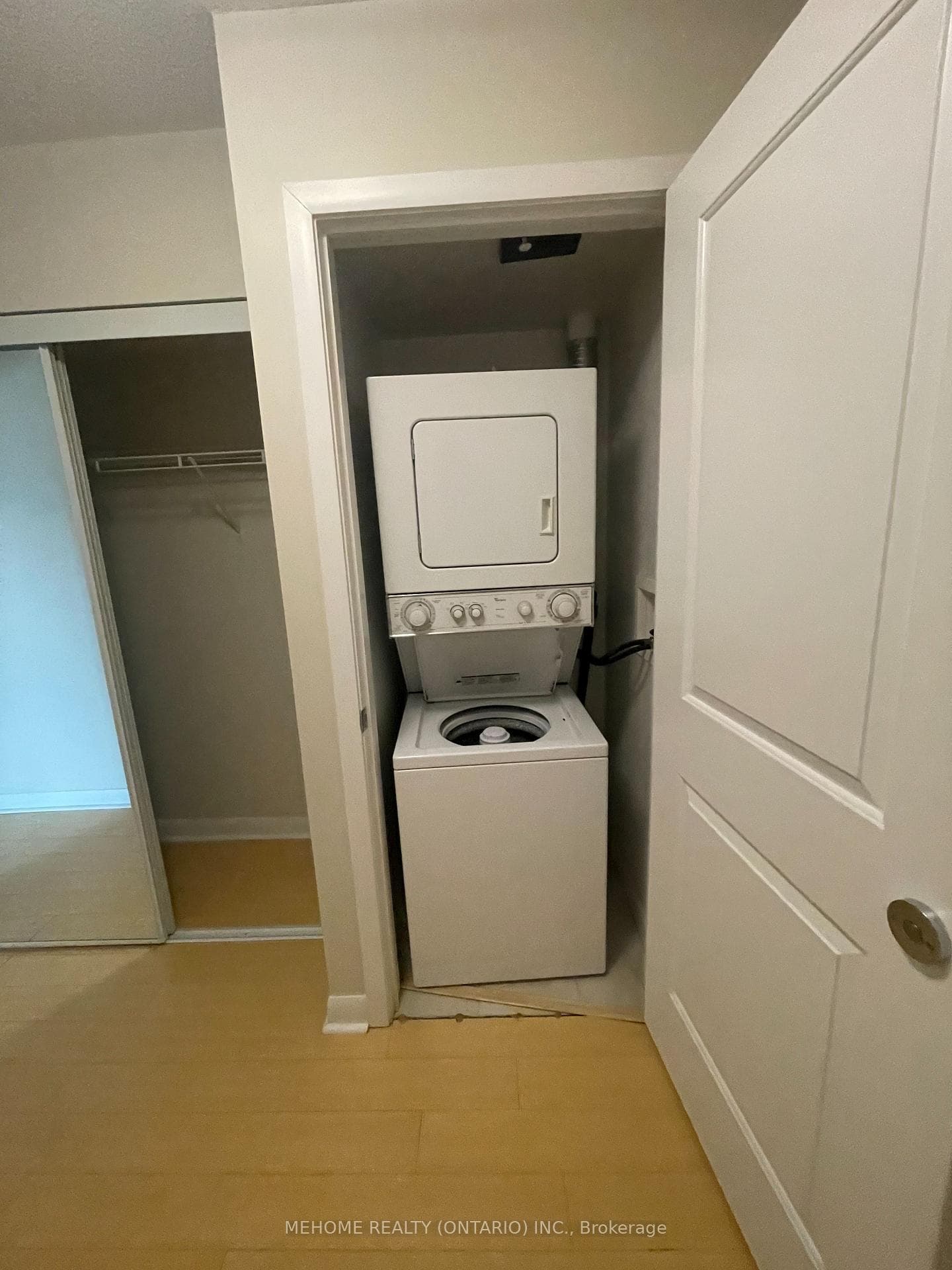 190 Borough Drive Unit 608 photo 11