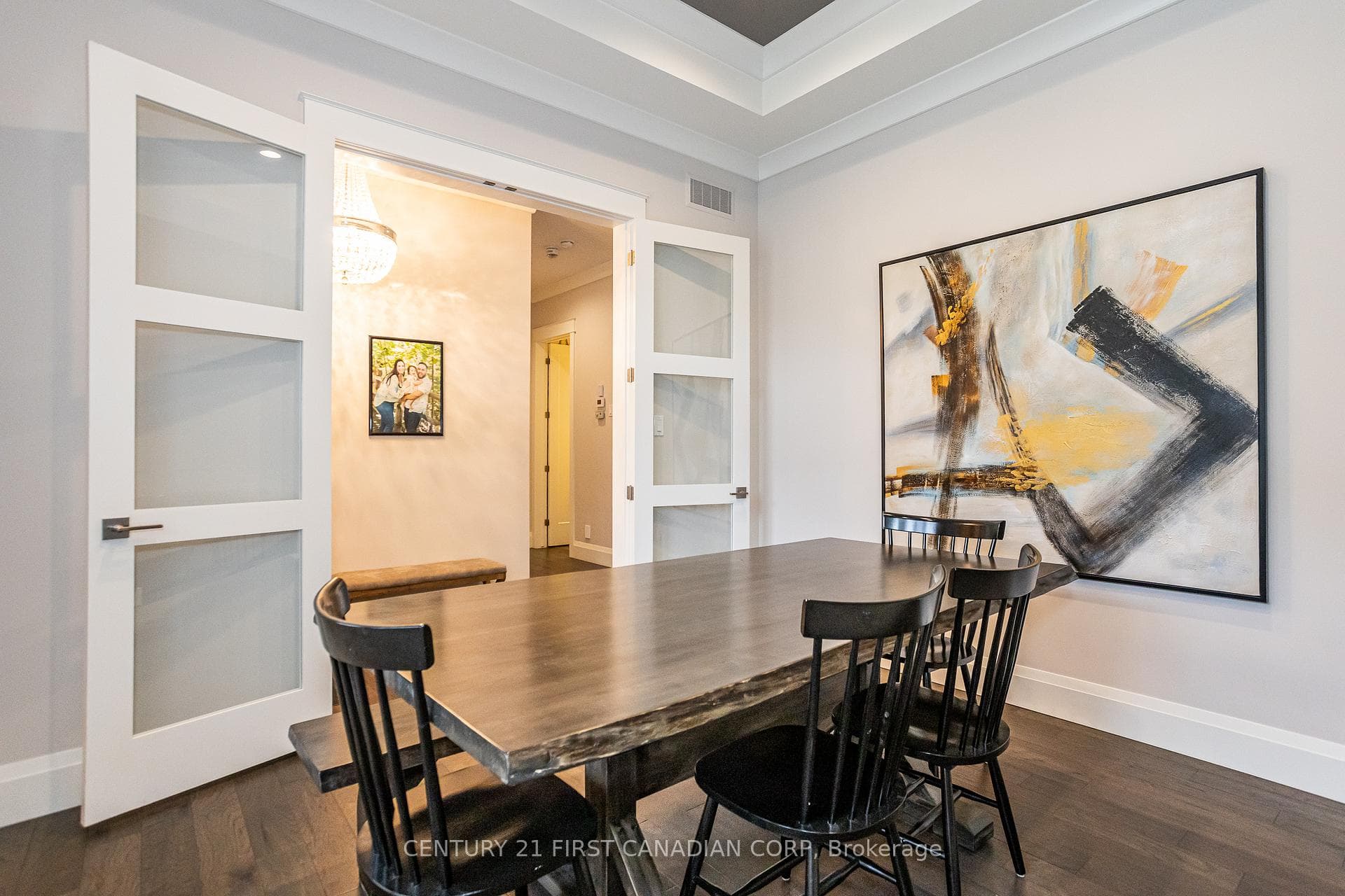 41 EARLSCOURT Terrace Unit 40 photo 6