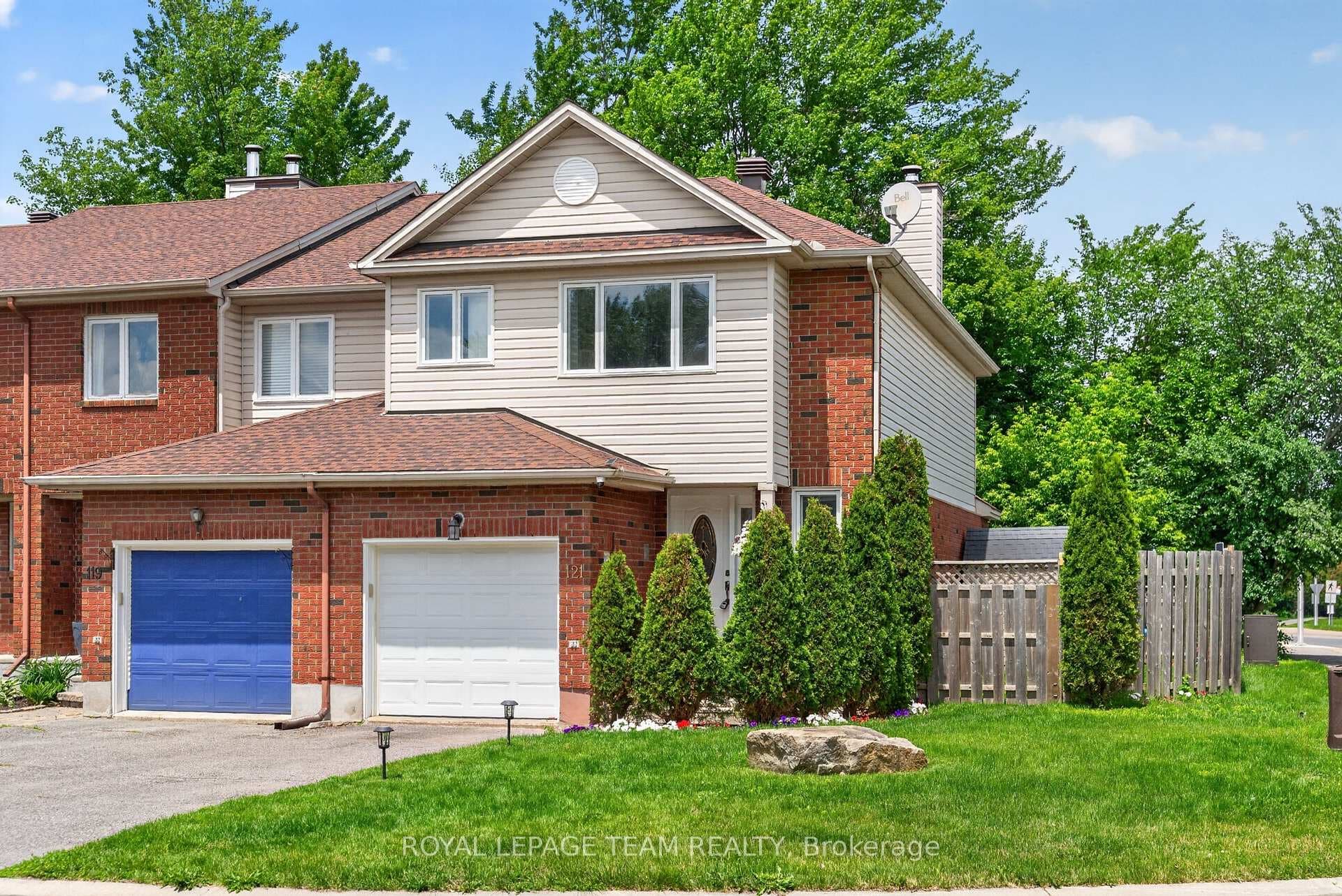 121 Cedarock Drive photo 1