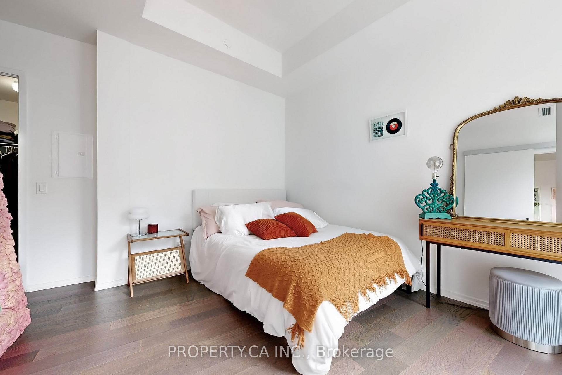 5 Soudan Avenue Unit 1541 photo 9