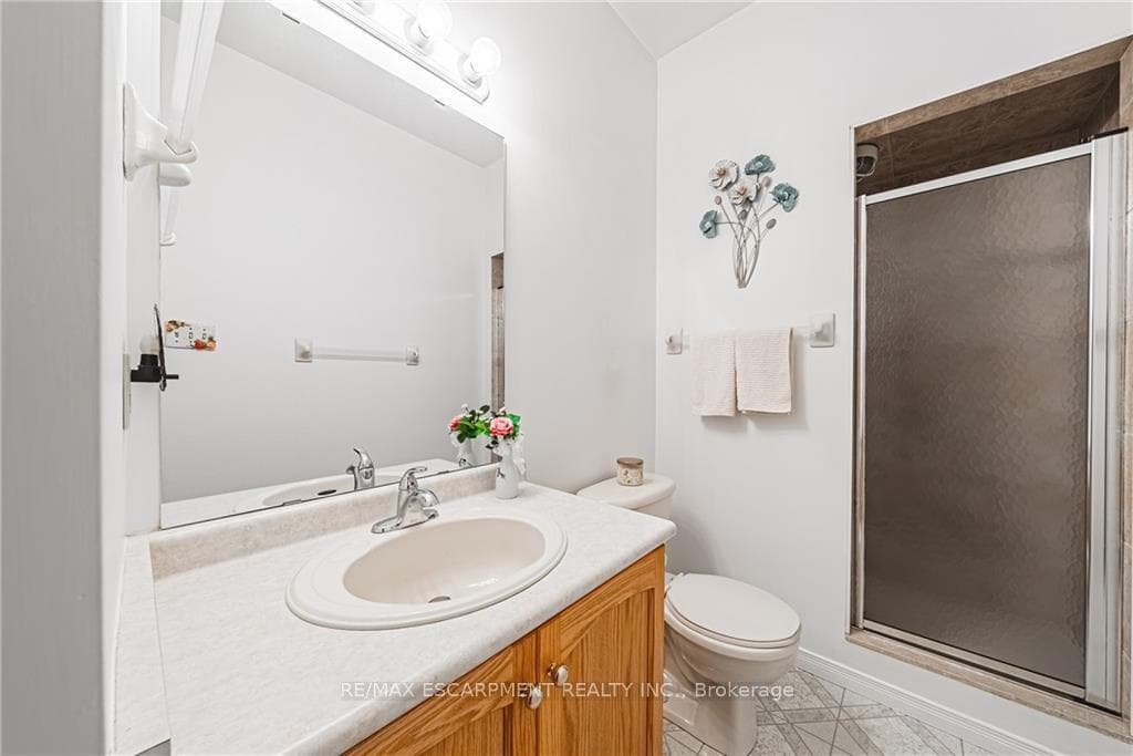 212 Stonehenge Drive Unit 11 photo 21