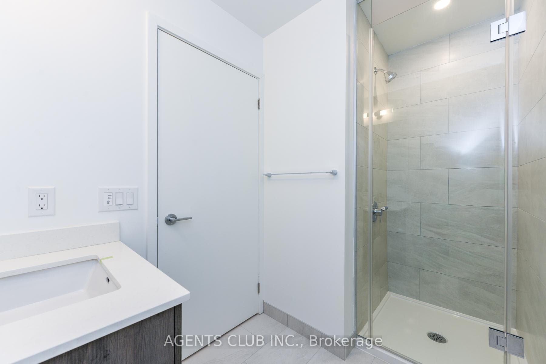 395 Square One Drive Unit 1405 photo 7