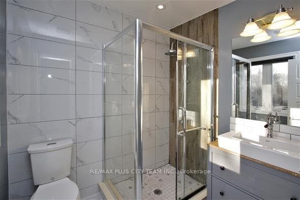 21 Ashdale Avenue photo 20