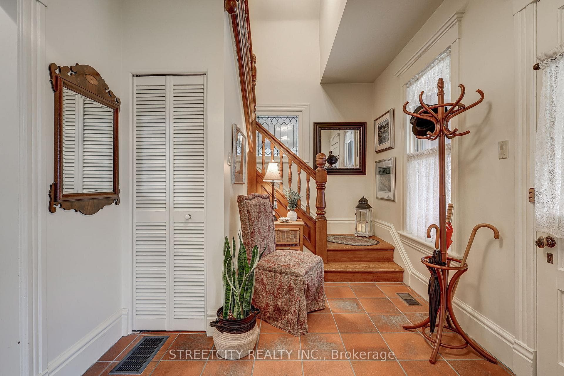 19 Prince Albert Street photo 8