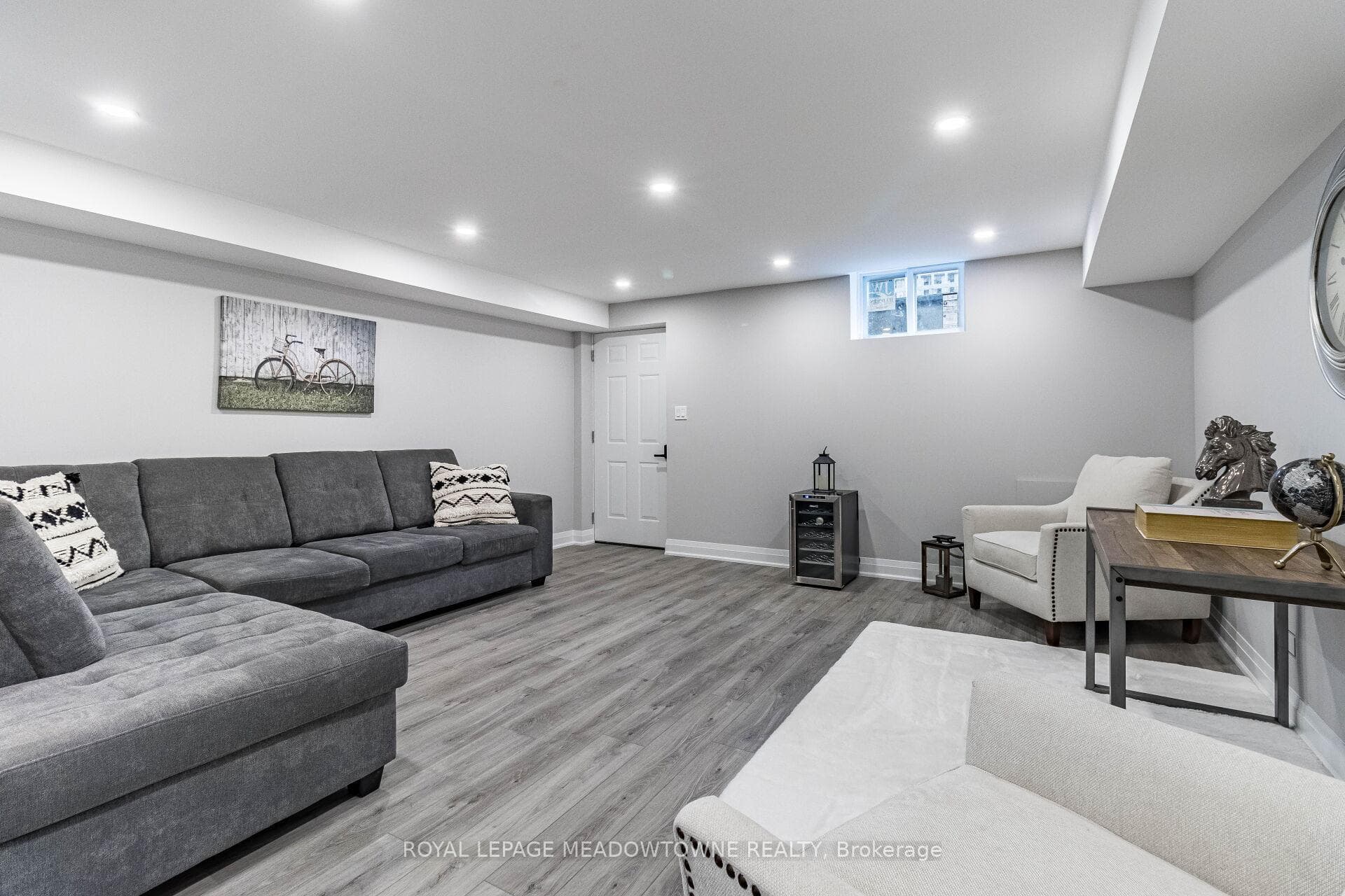20 Sloan Drive photo 35