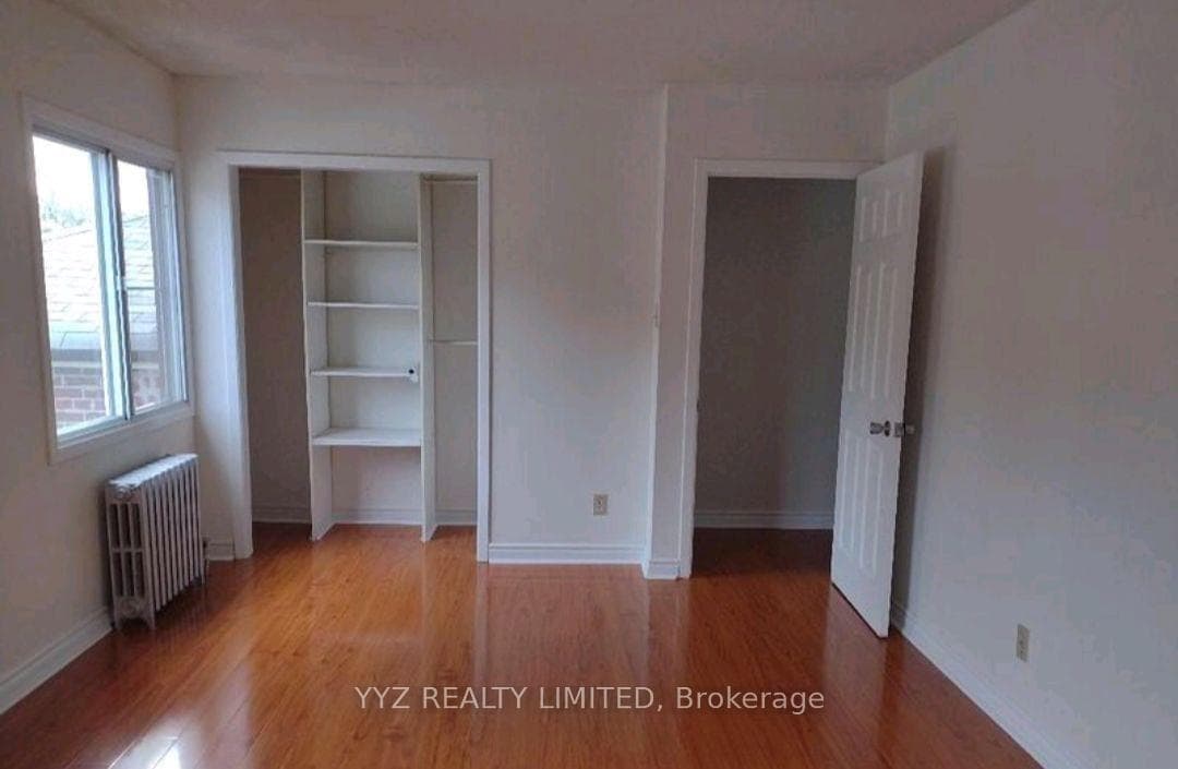 590 Glencairn Avenue photo 4