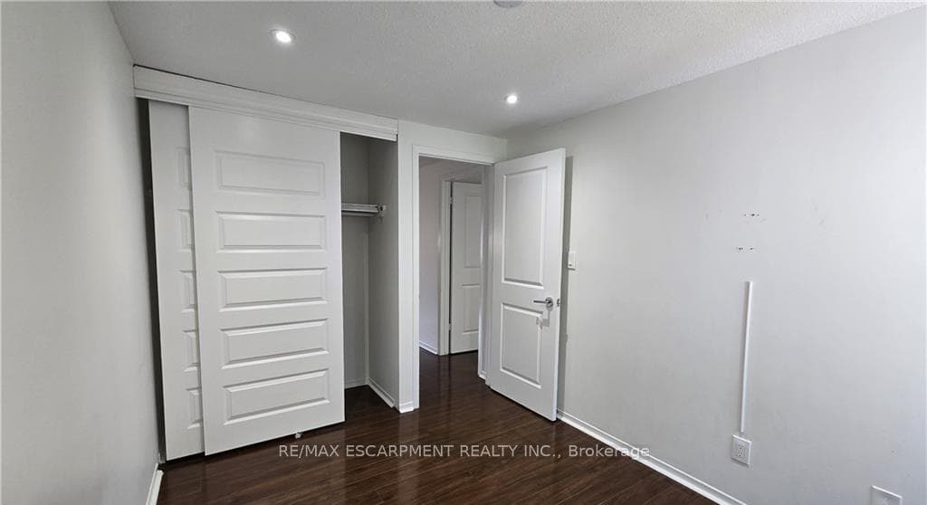 77 Linwell Road Unit 27 photo 33