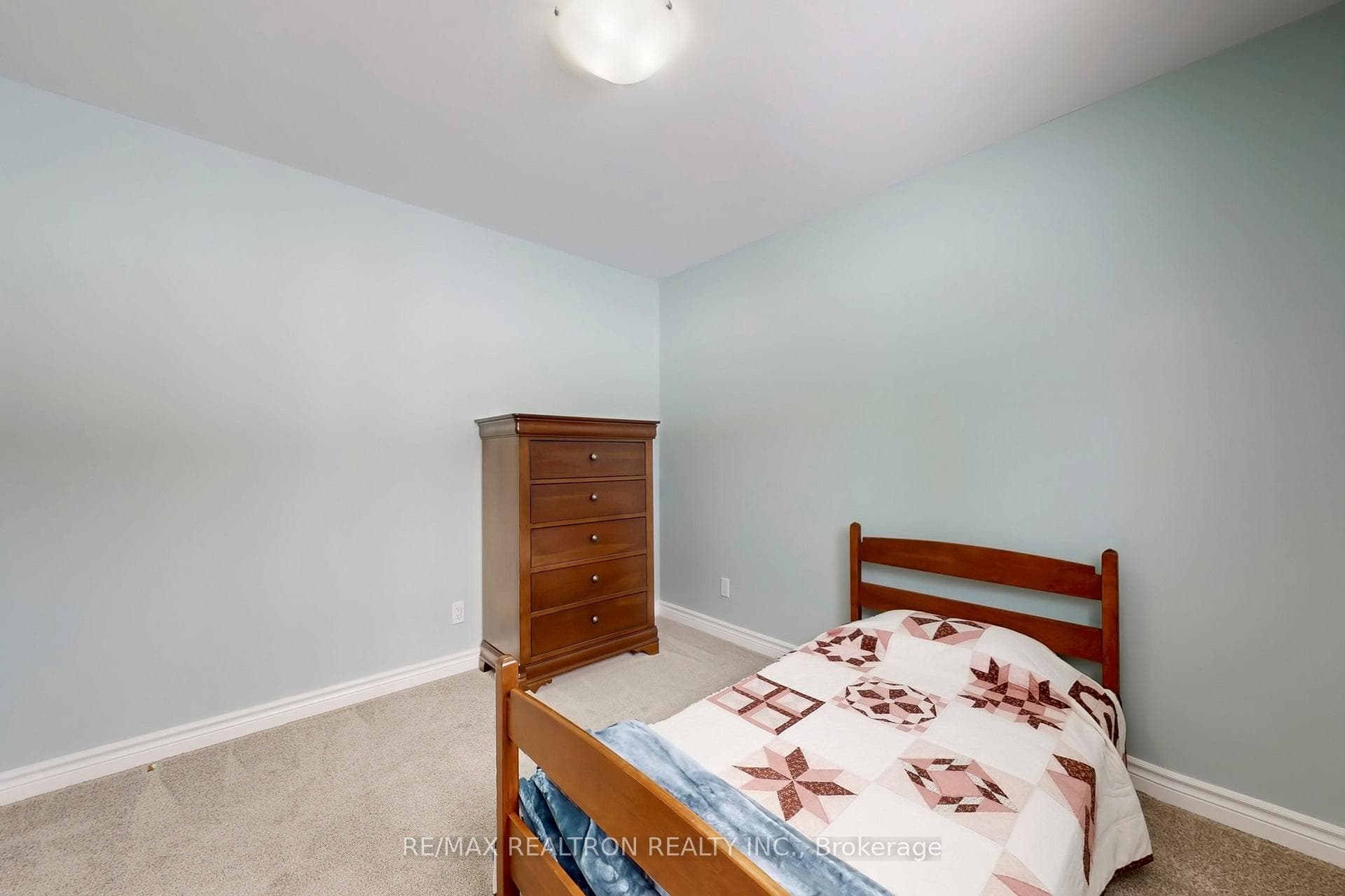 26 Kennedy Road photo 29