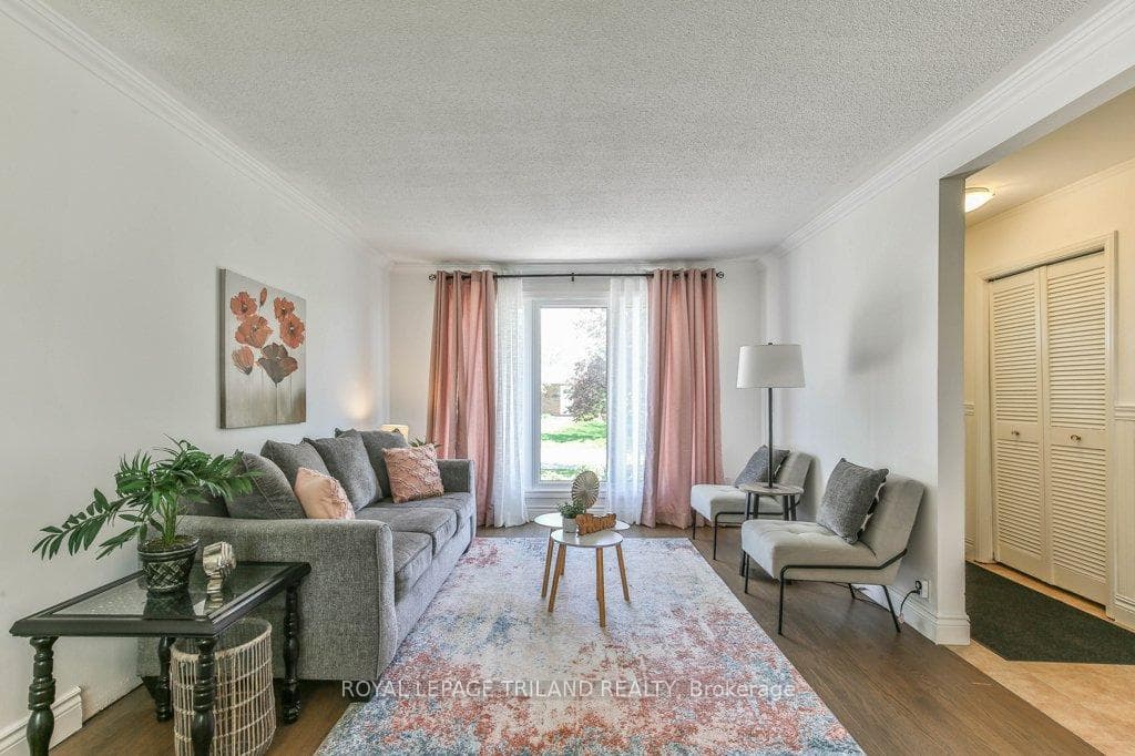 76 MASSON Court photo 10