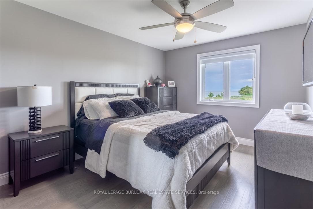 4939 Thirty Road photo 16