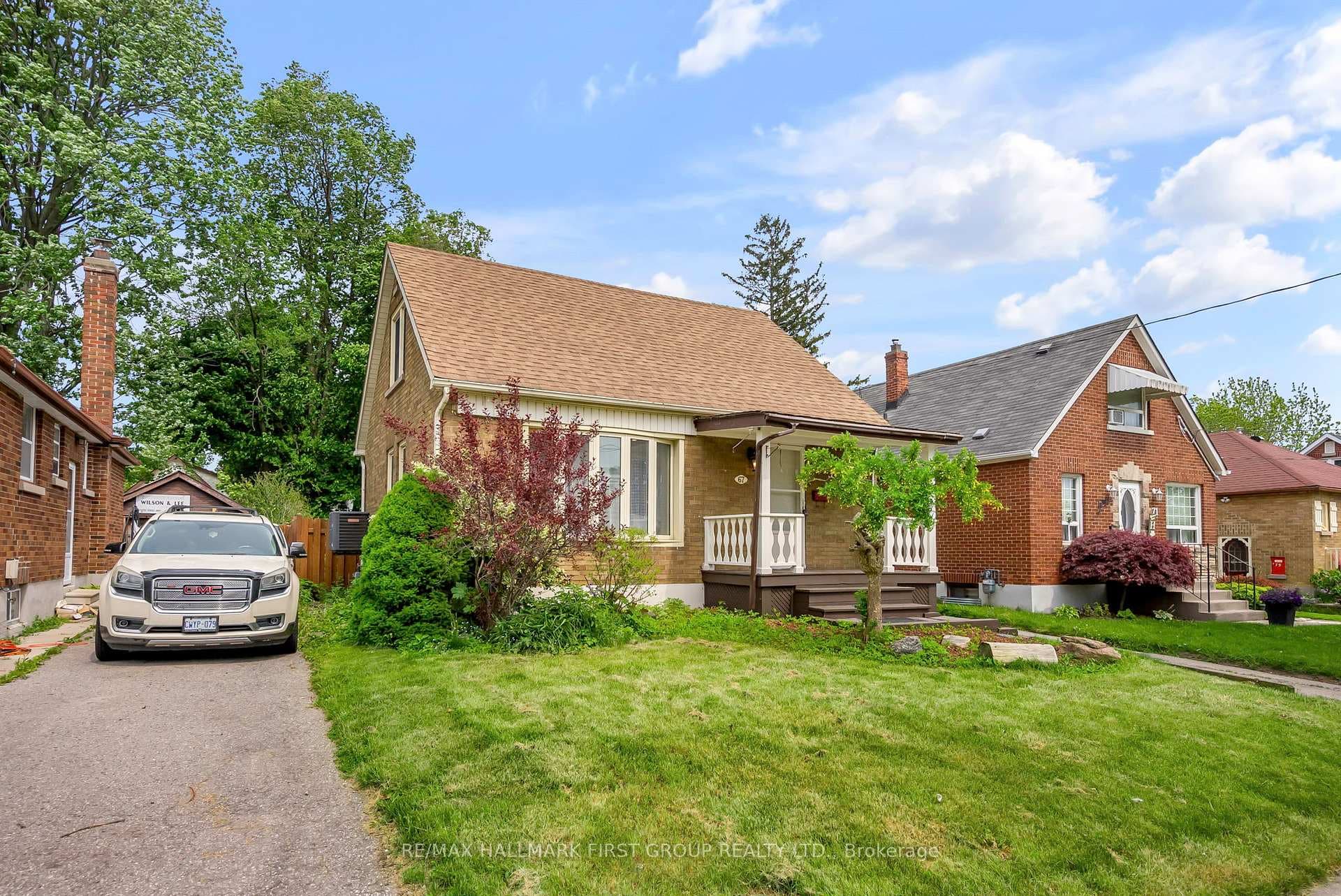 67 Lasalle Avenue photo 2