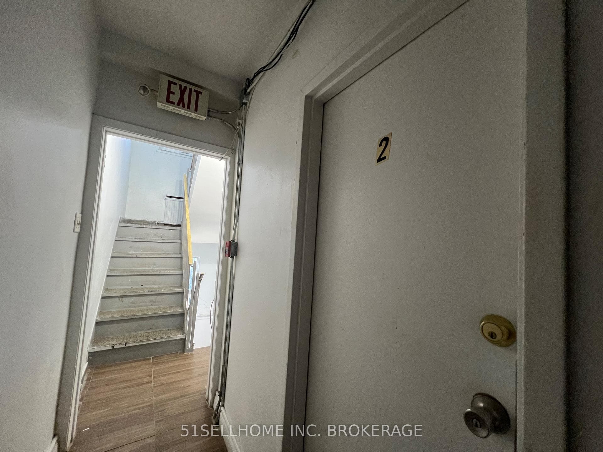 2310 Lakeshore Boulevard photo 16