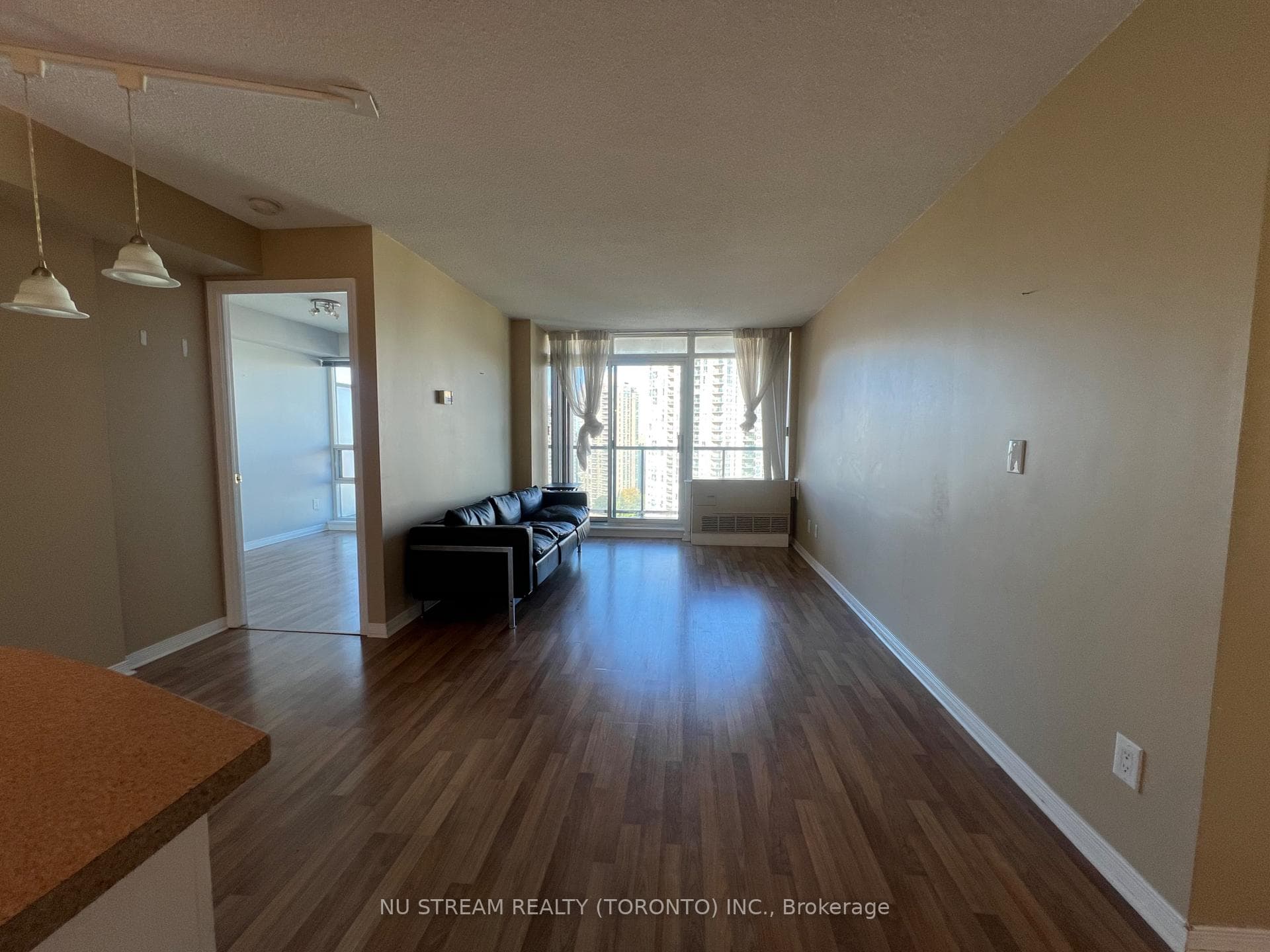 5508 Yonge Street Unit 1809 photo 5