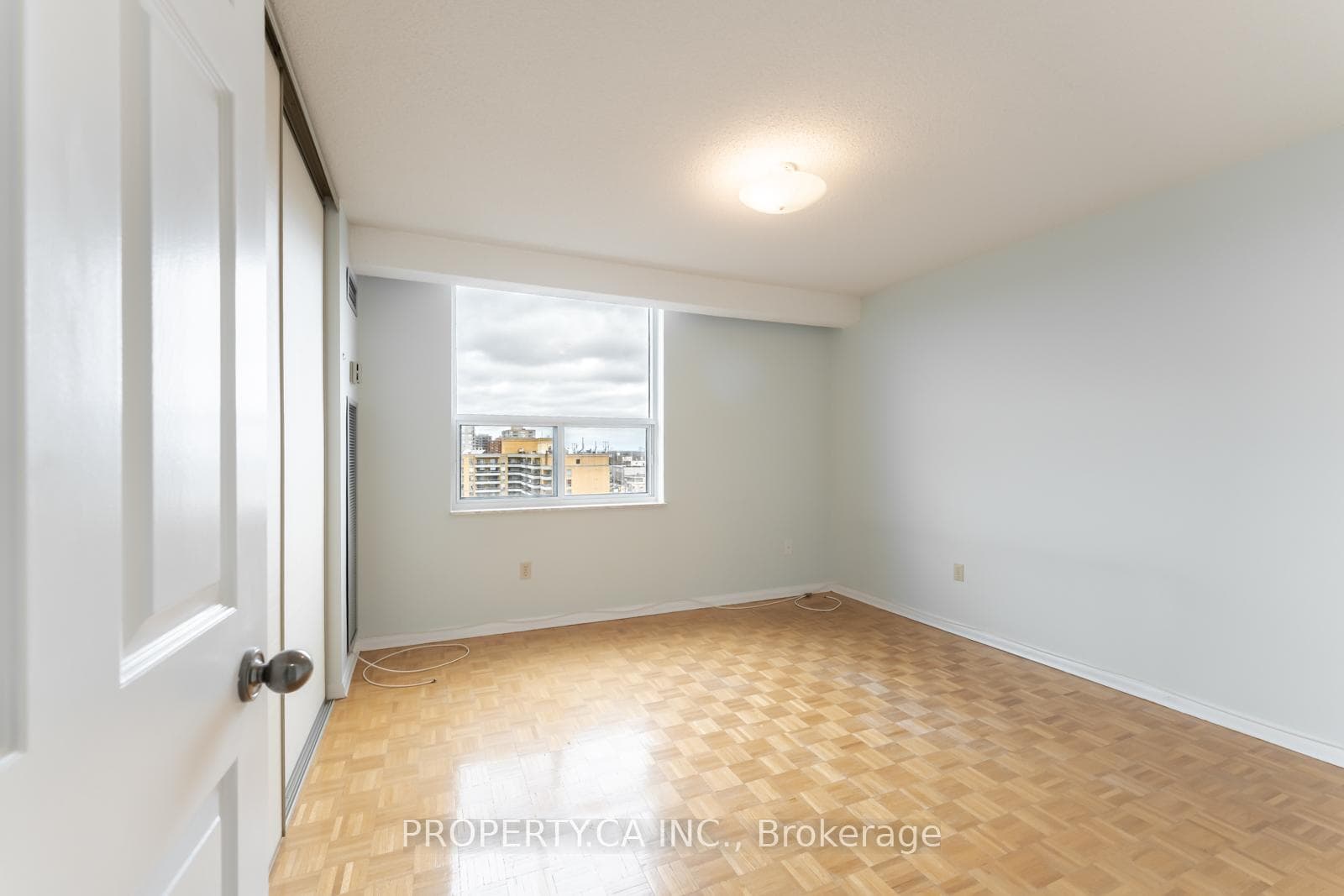 3000 Bathurst Street Unit 802 photo 26