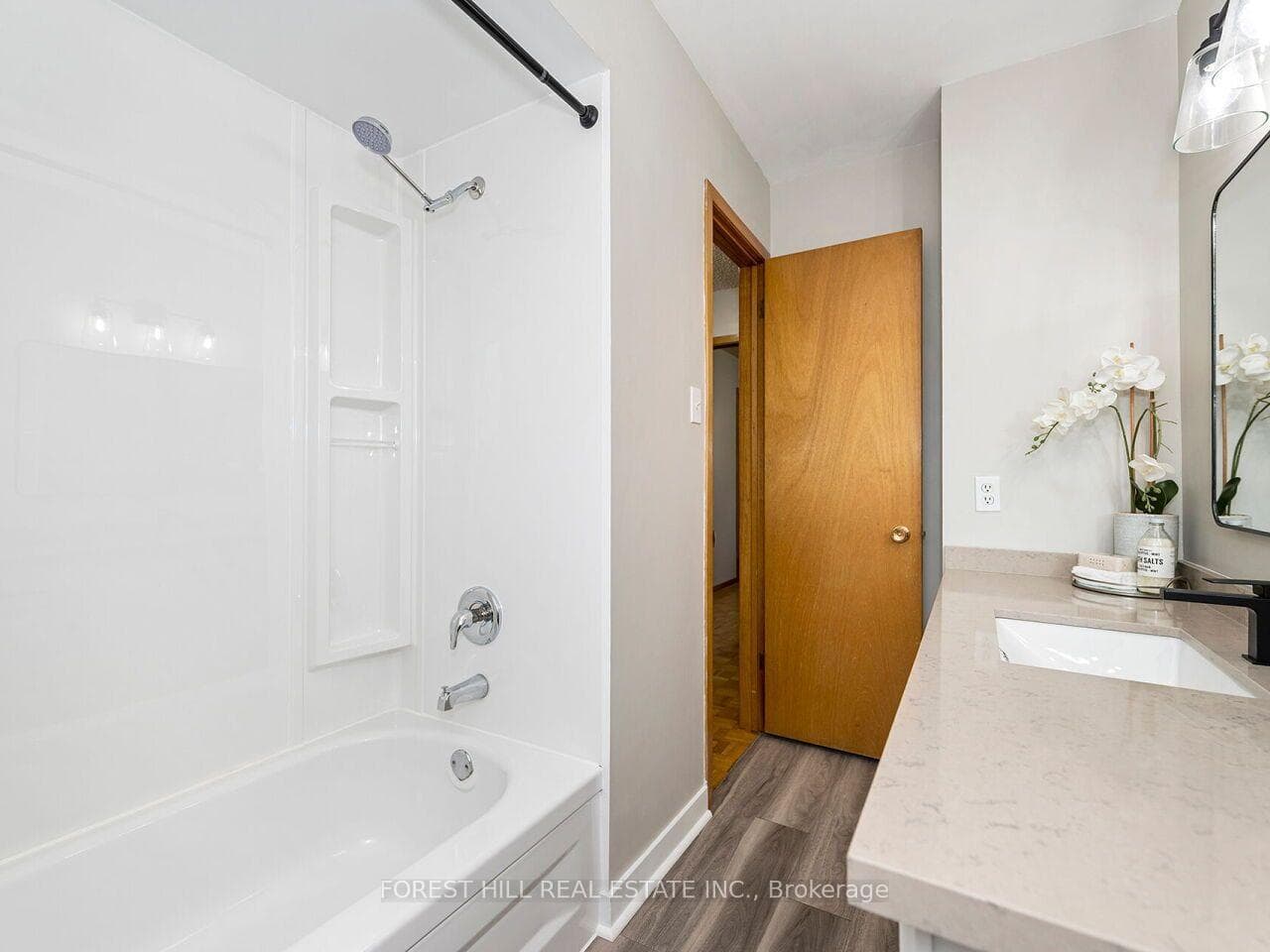 6193 Montevideo Road photo 17