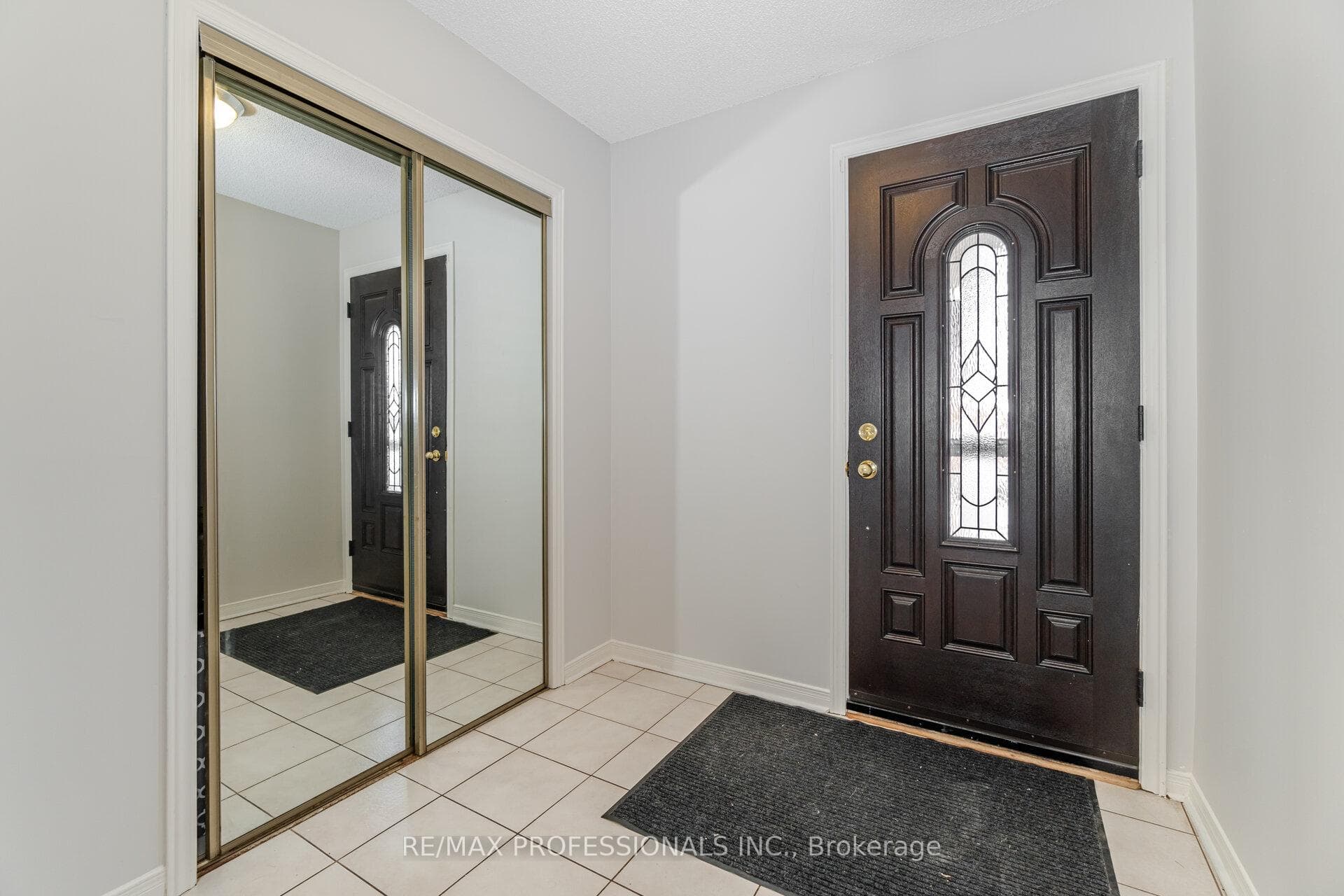 43 Kingsplate Crescent photo 4