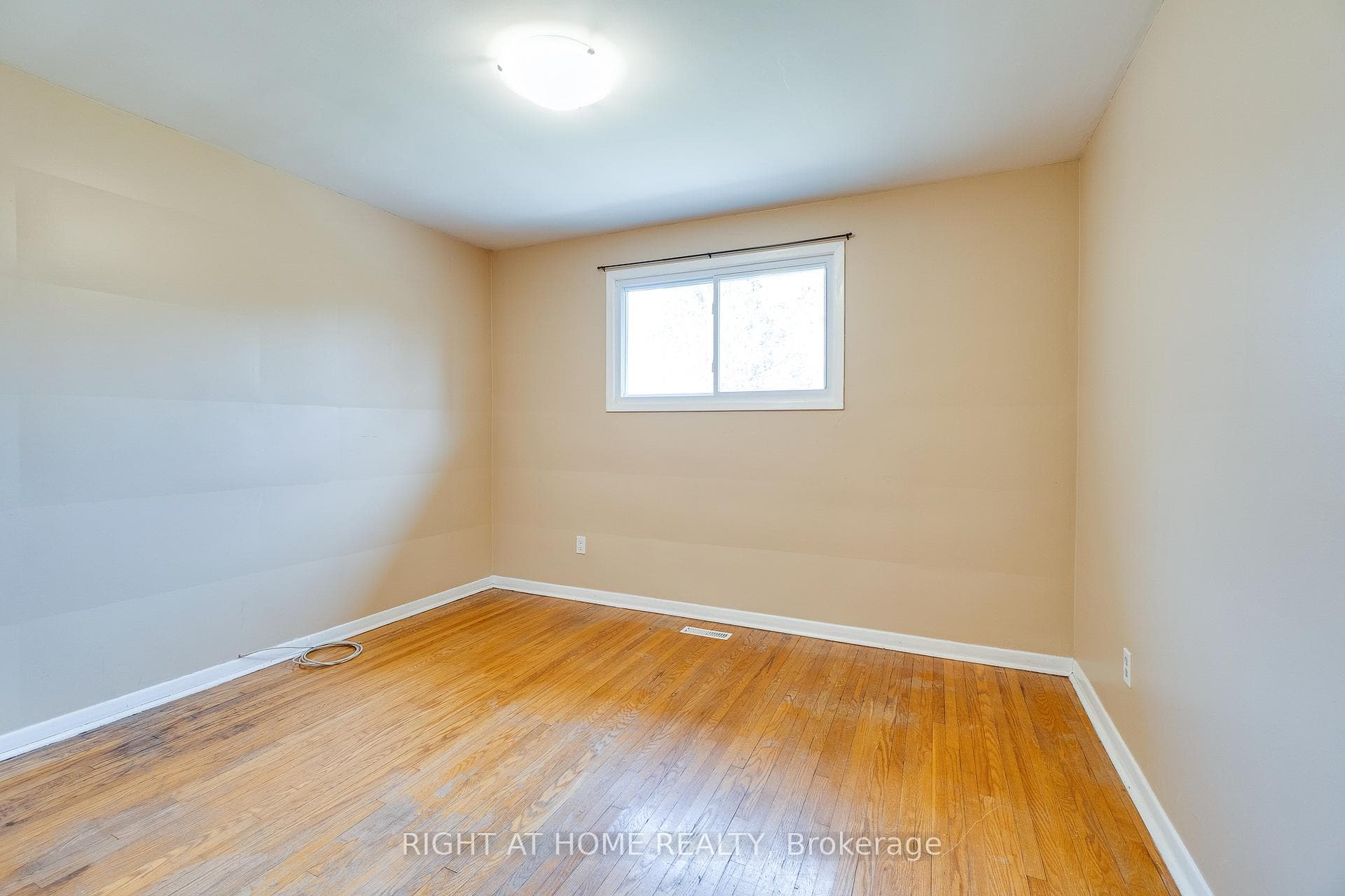 109 Rexway Drive photo 19
