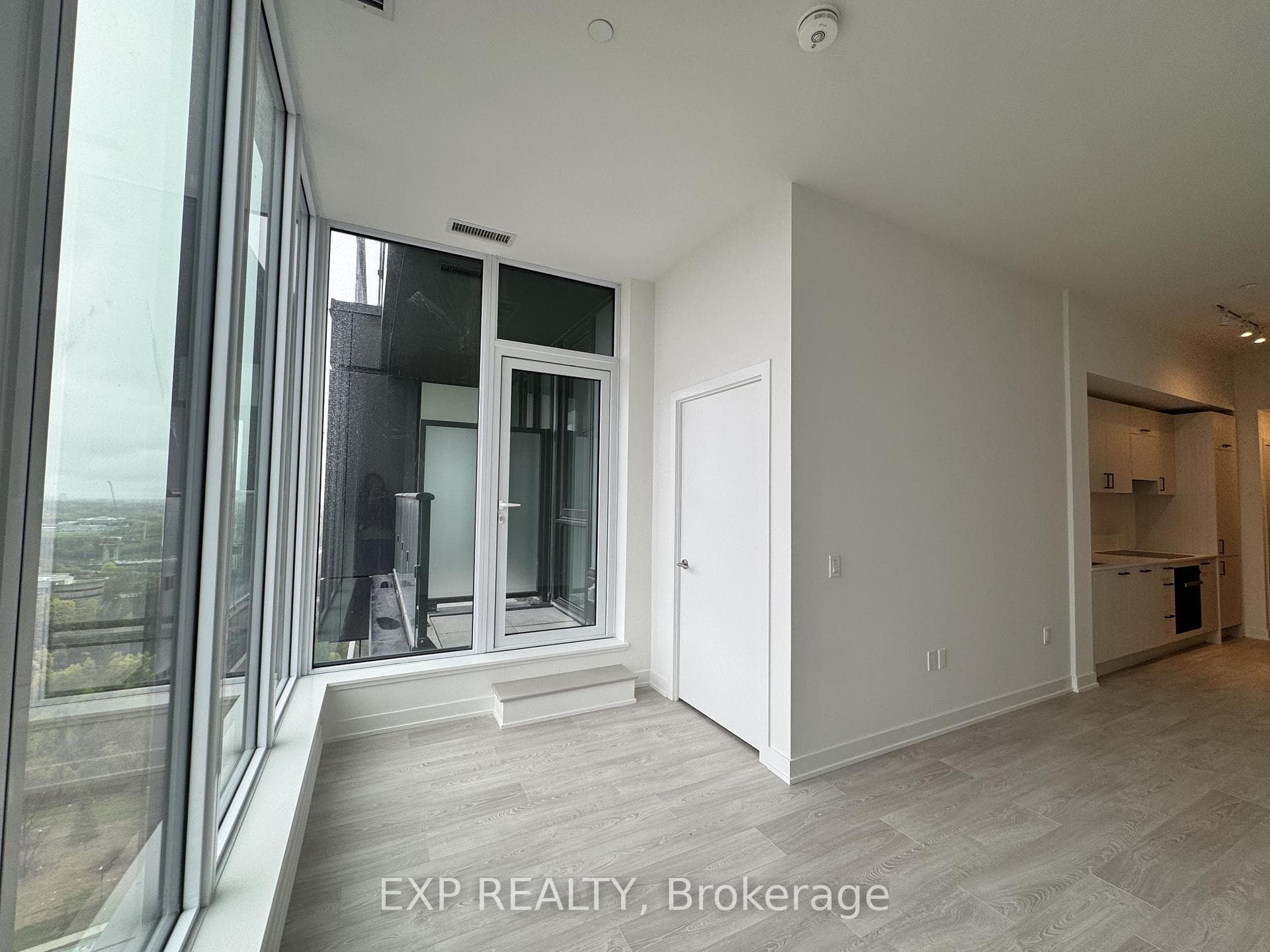 5 Quarrington Lane Unit 2308 photo 14