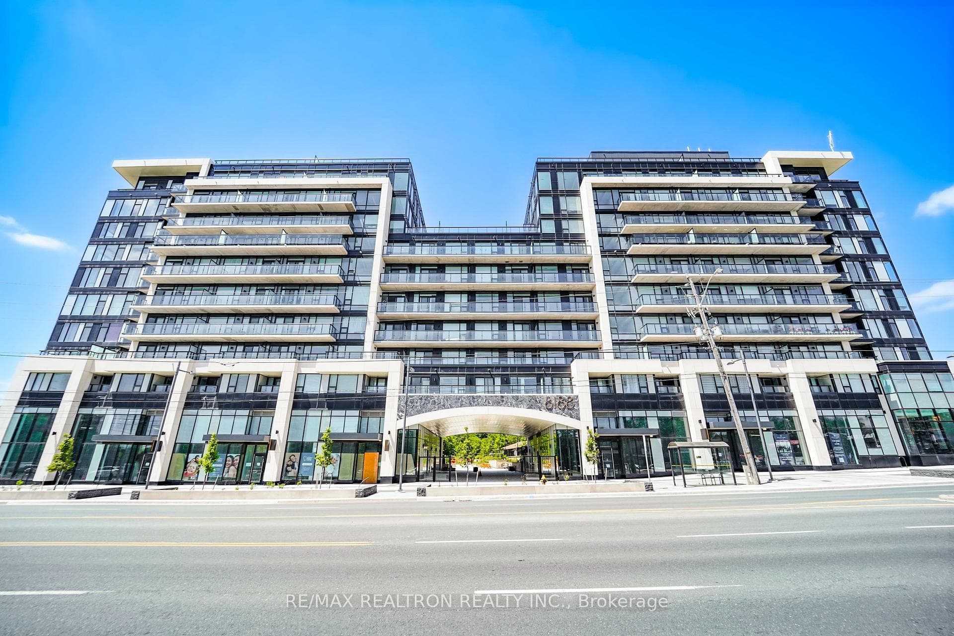 8188 Yonge Street Unit 627 photo 1