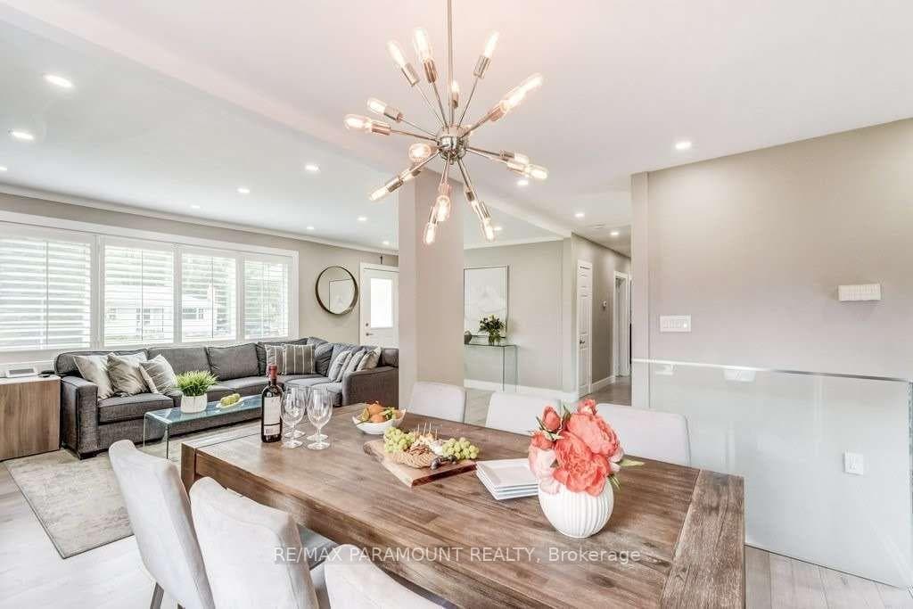 33 Parsons Avenue photo 9