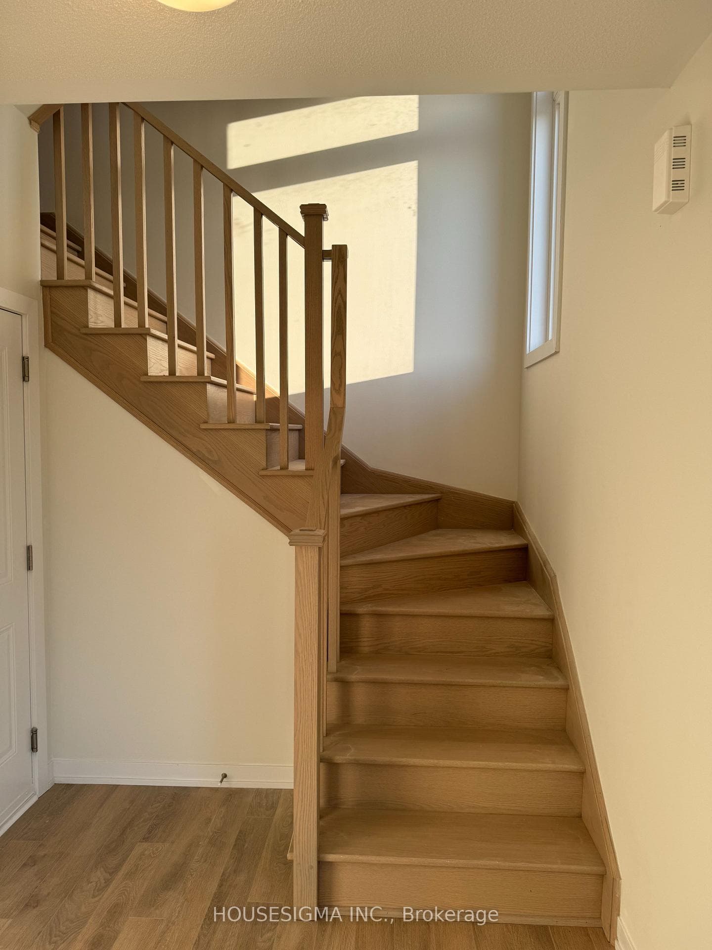 1865 Pickering Parkway Unit 905 photo 6