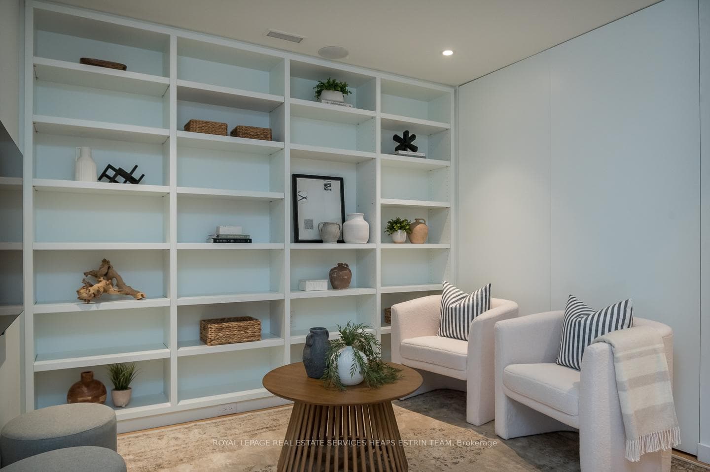 30 Shaftesbury Avenue photo 19