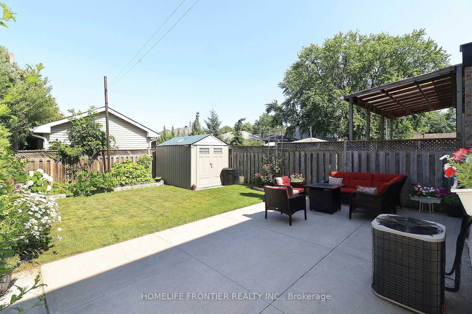 239 Beta Street photo 15