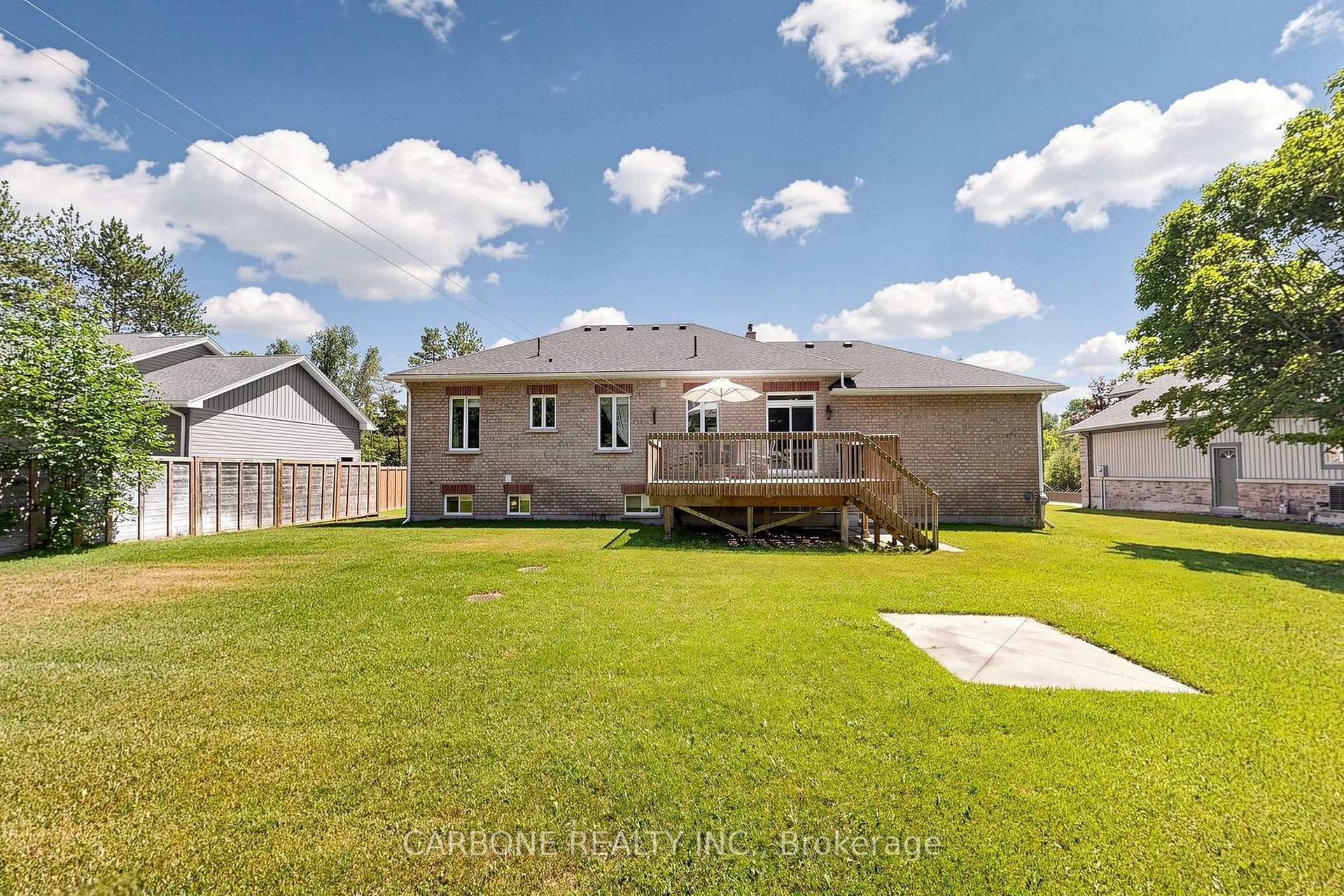 59 Campbell Crescent photo 33