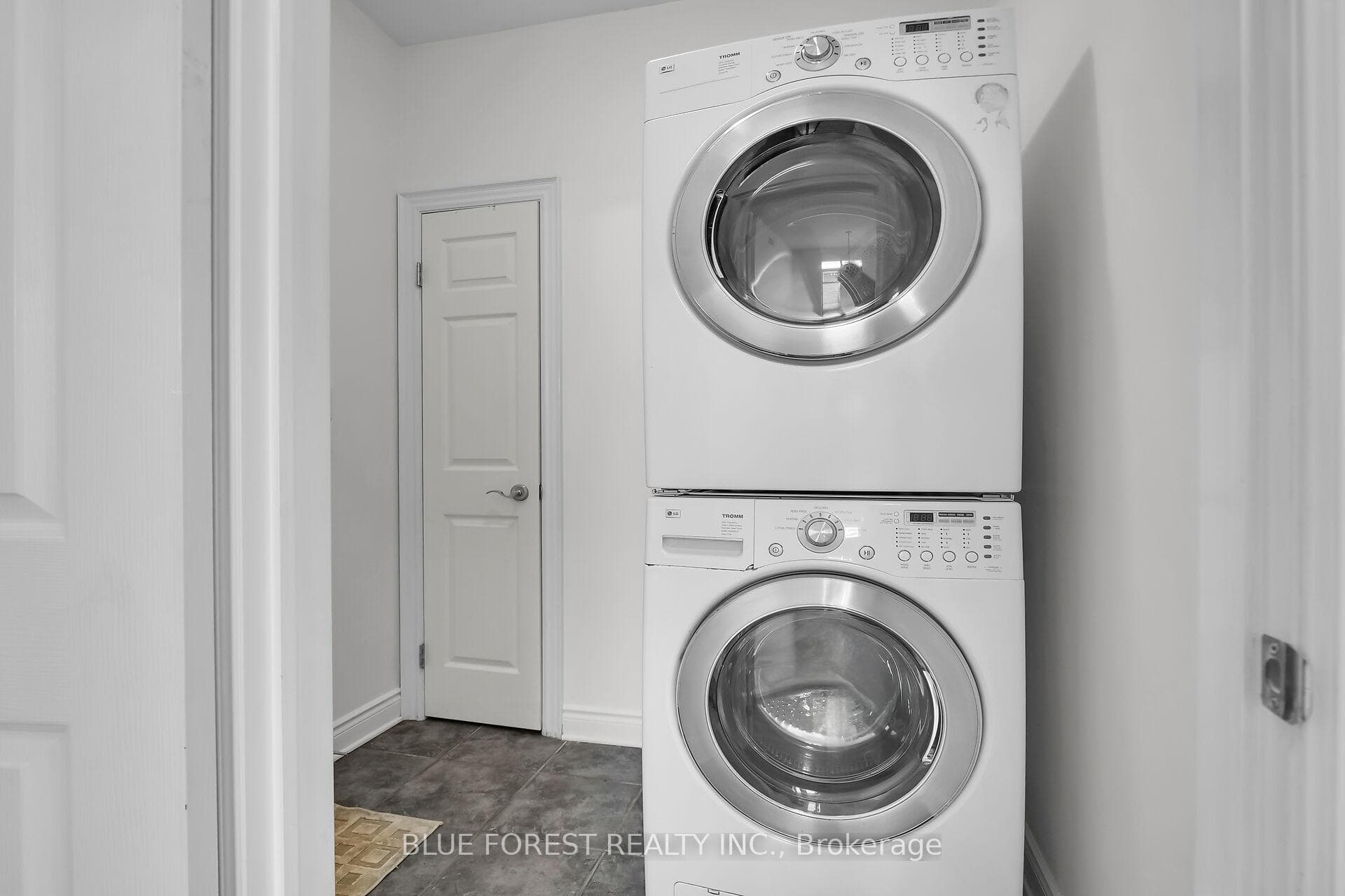 578 Mcgarrell Place Unit 17 photo 24