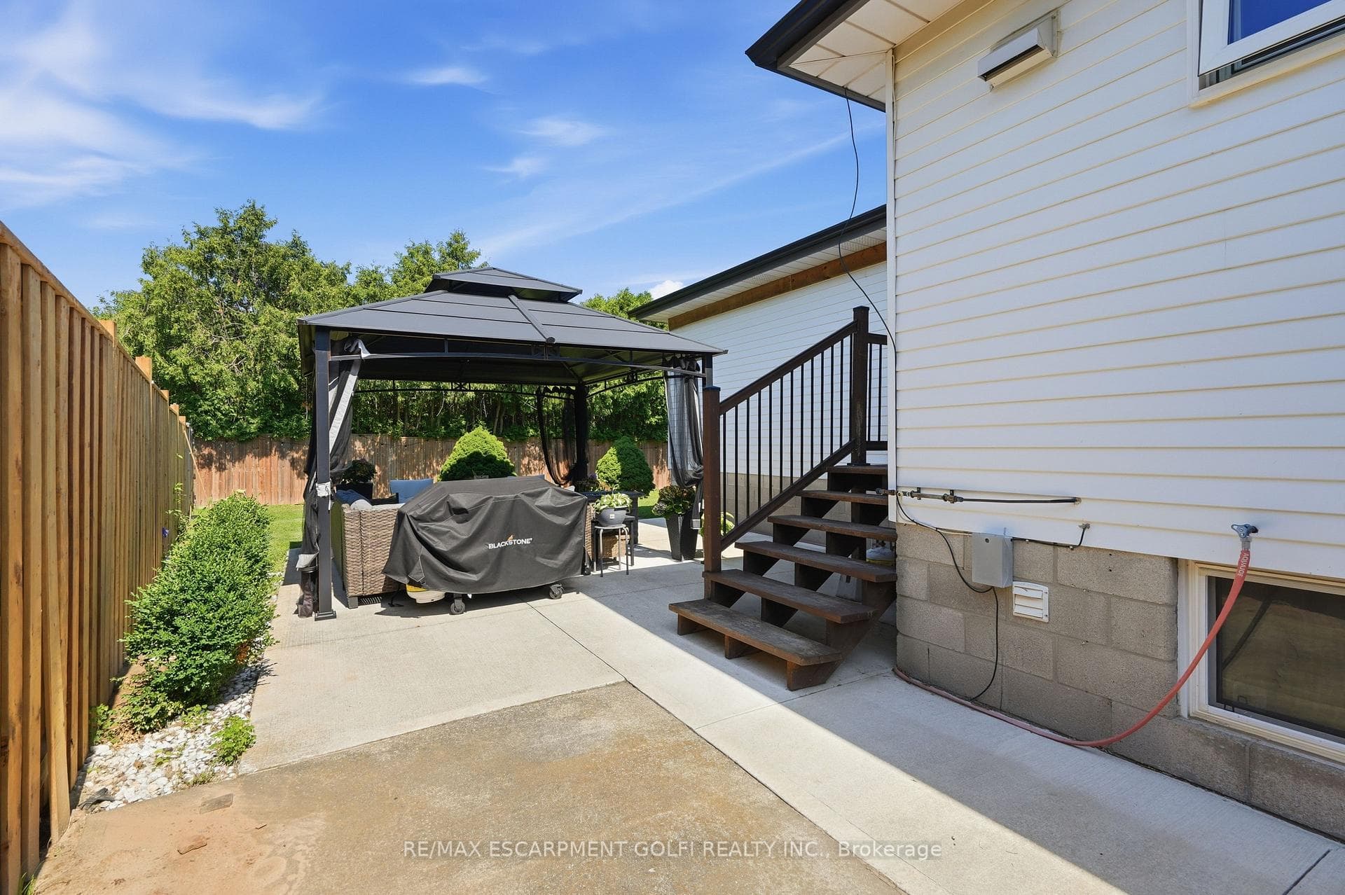 33 Debora Drive photo 27