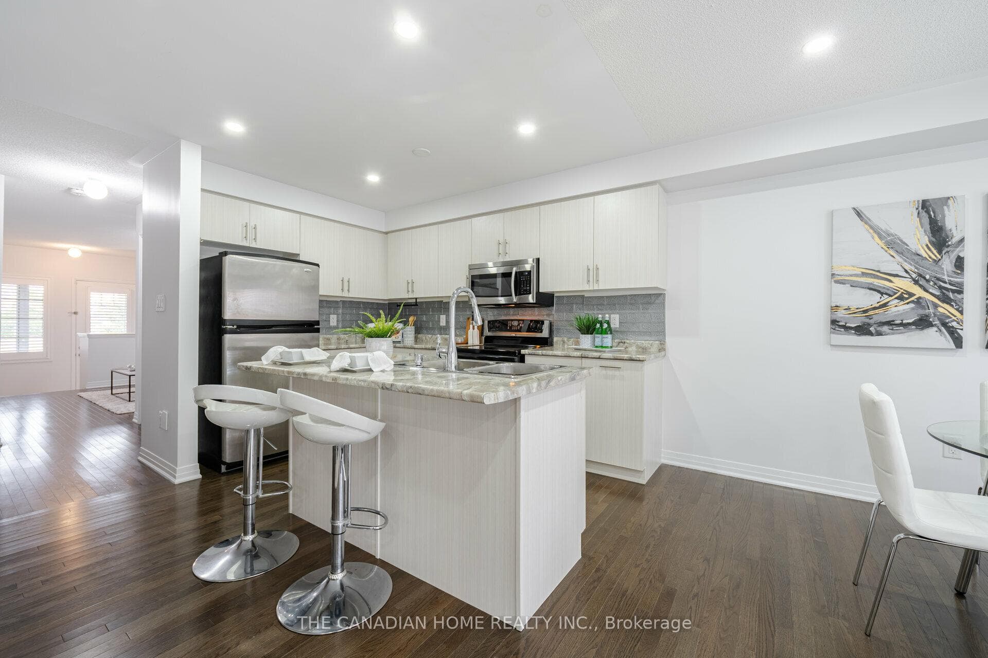 1660 GREEN Road photo 11