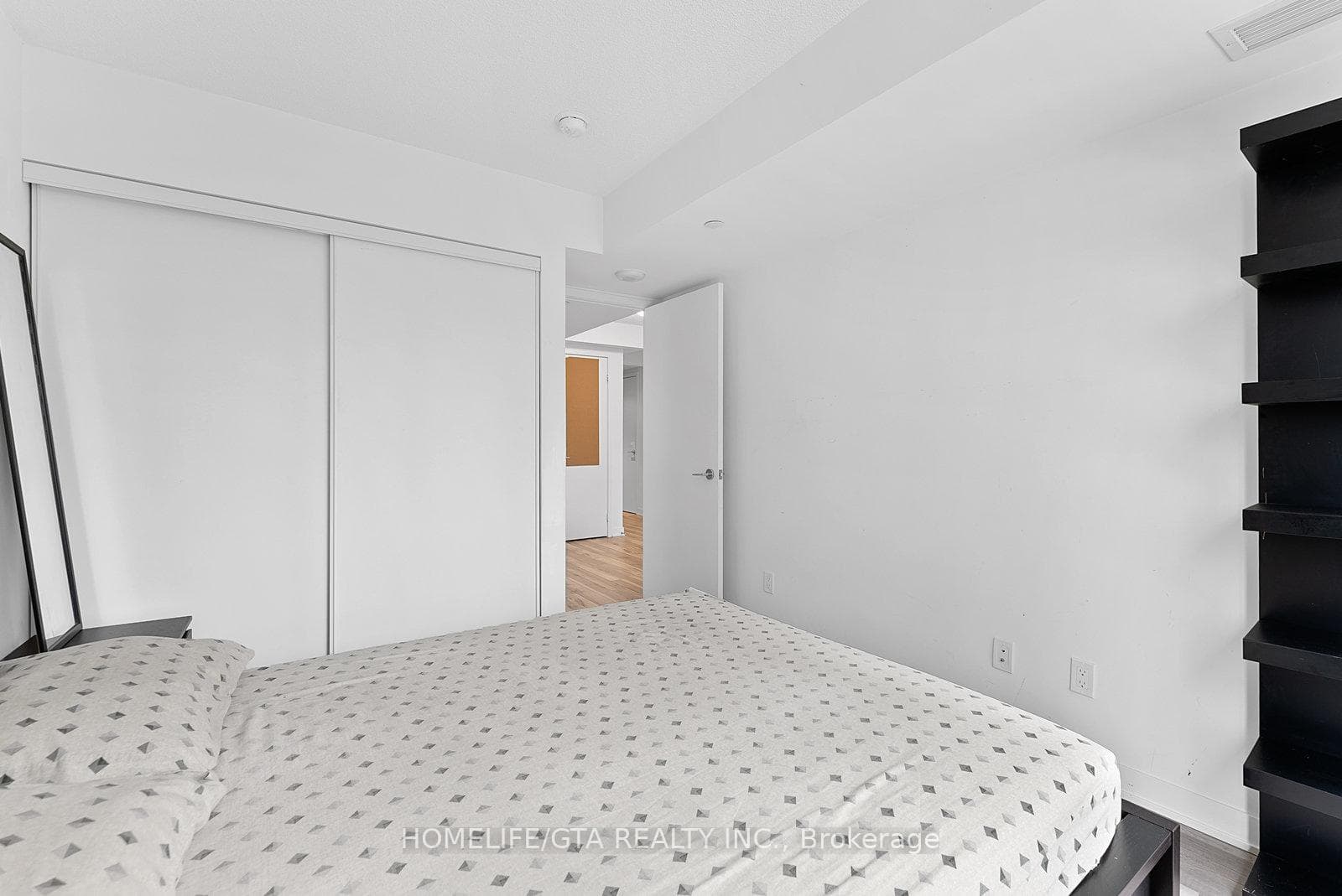 70 Queens Wharf Road Unit 705 photo 23