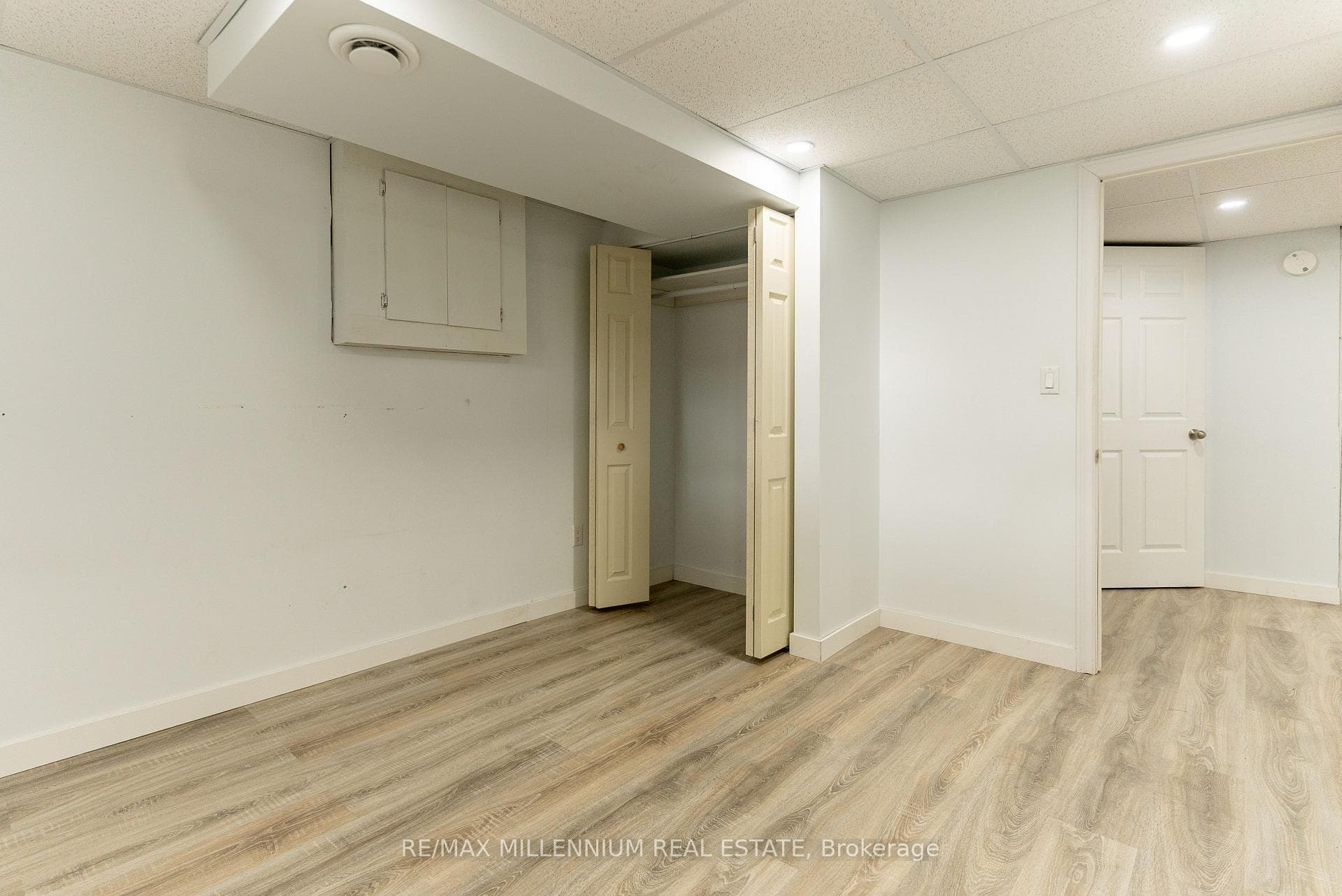8419 Lamont Avenue photo 25