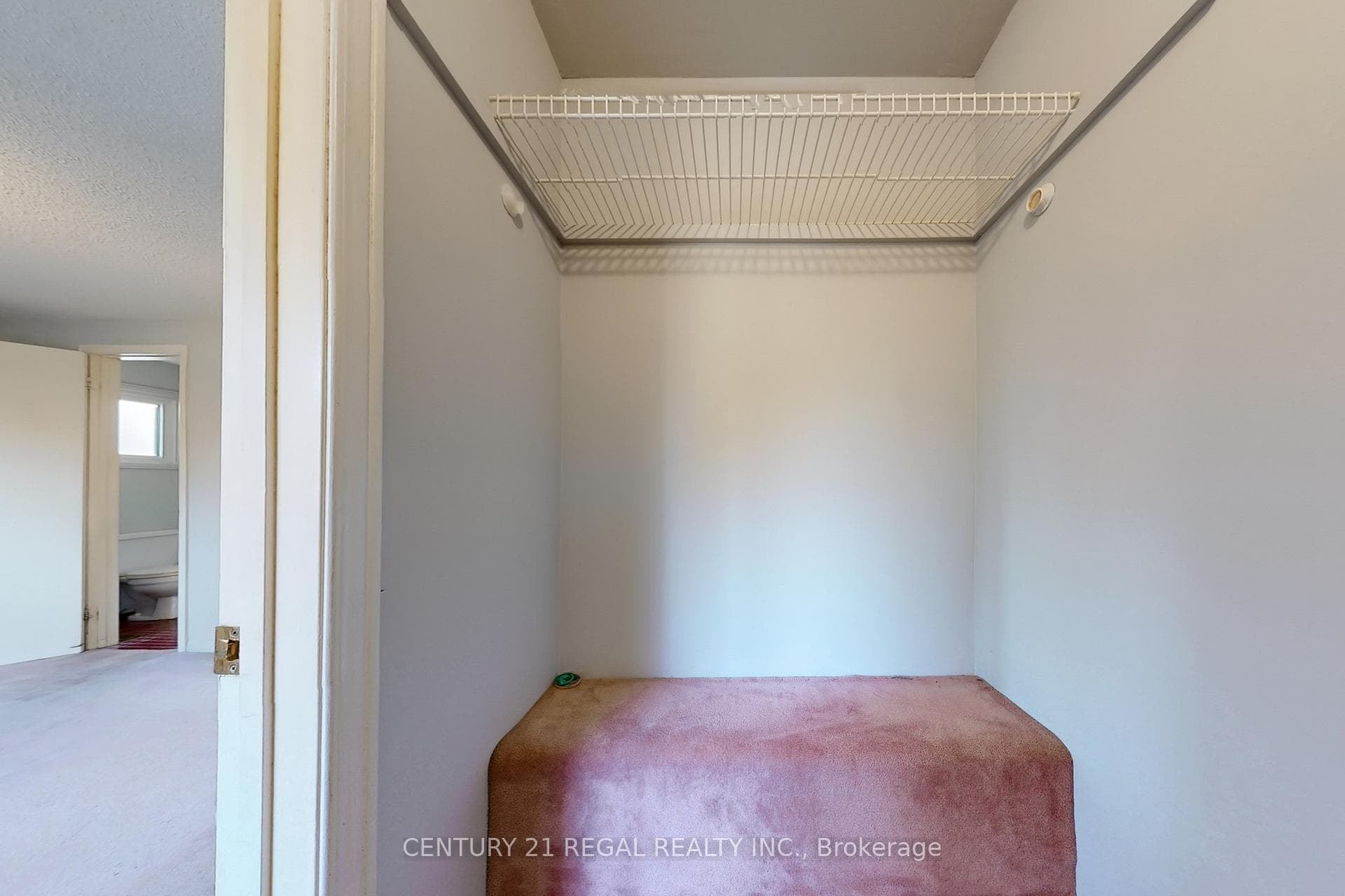 Walk In Closet