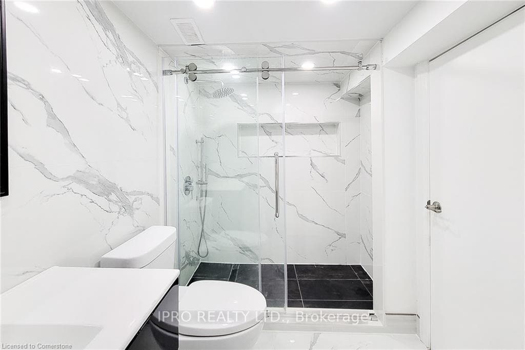 133 Corman Avenue photo 32