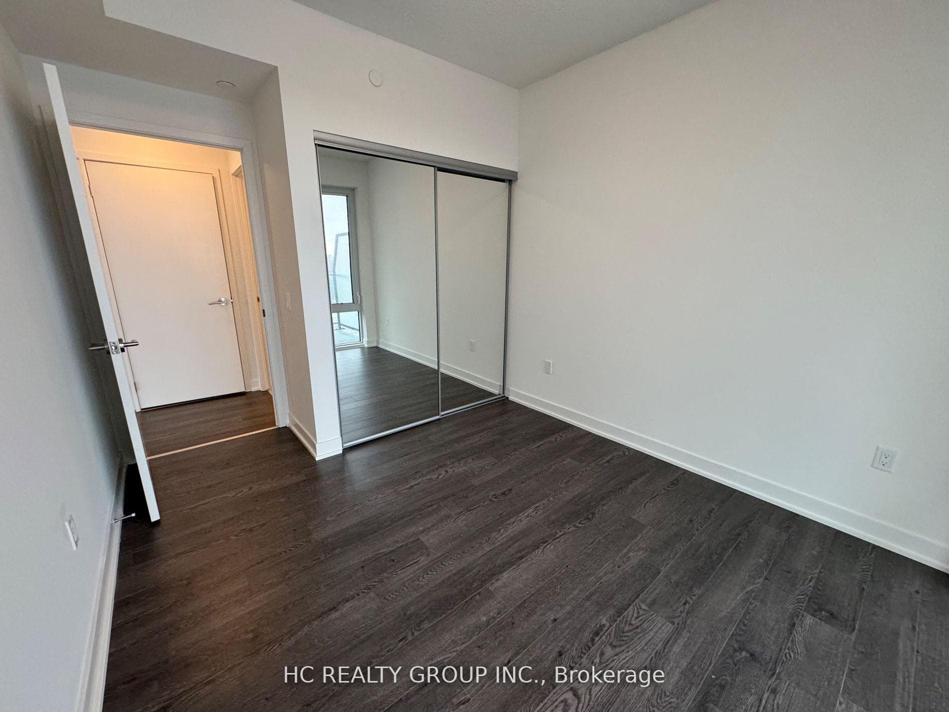 50 O'neill Road Unit 605 photo 17