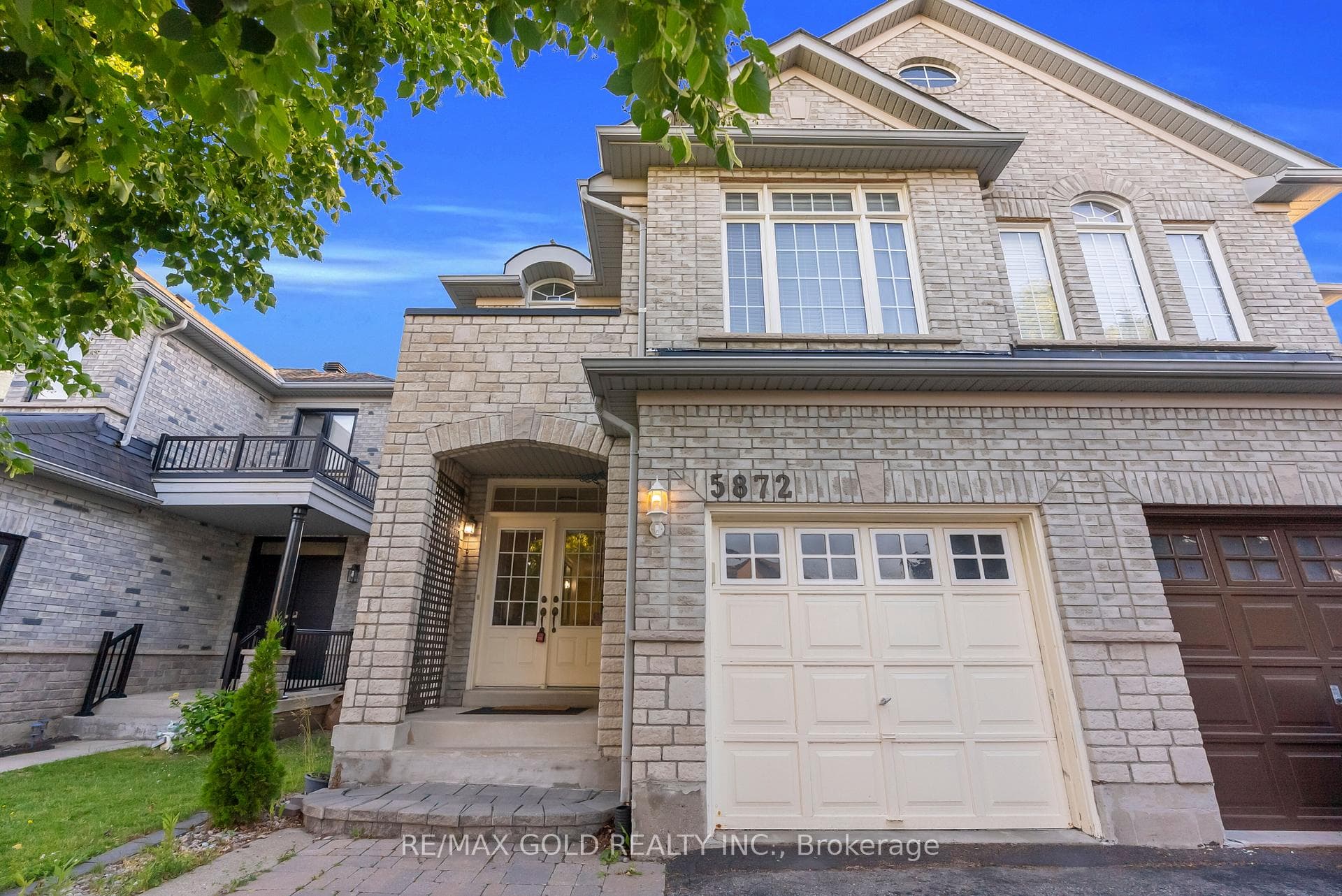 5872 Yachtsman Crossing Boulevard photo 3