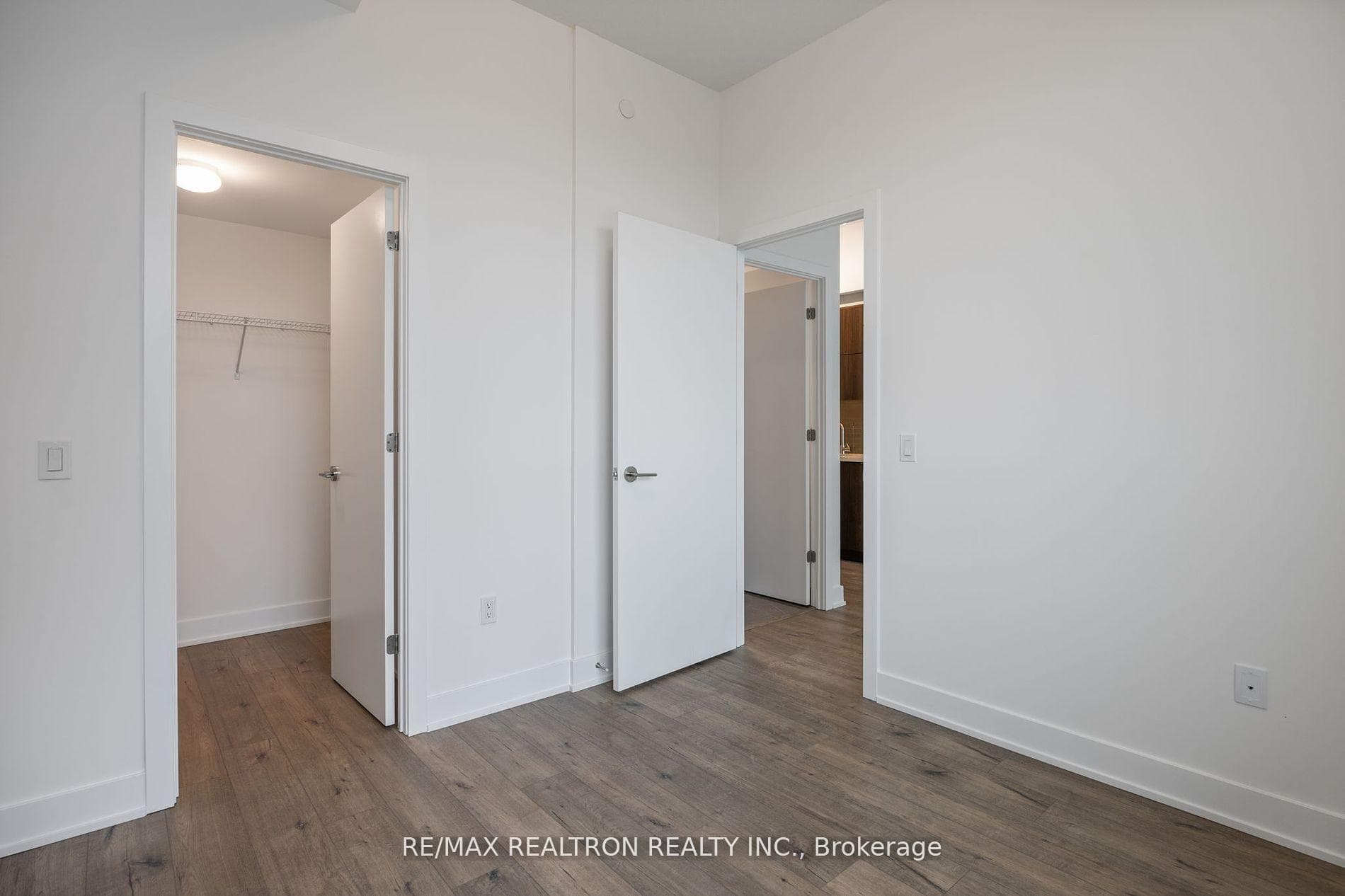 2 Teagarden Court Unit 504 photo 13