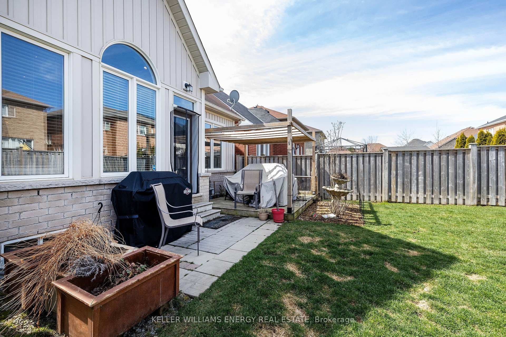 78 Erskine Drive photo 38
