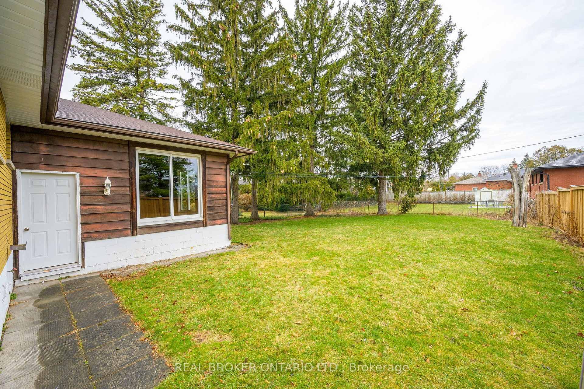 521 Dynes Road photo 27
